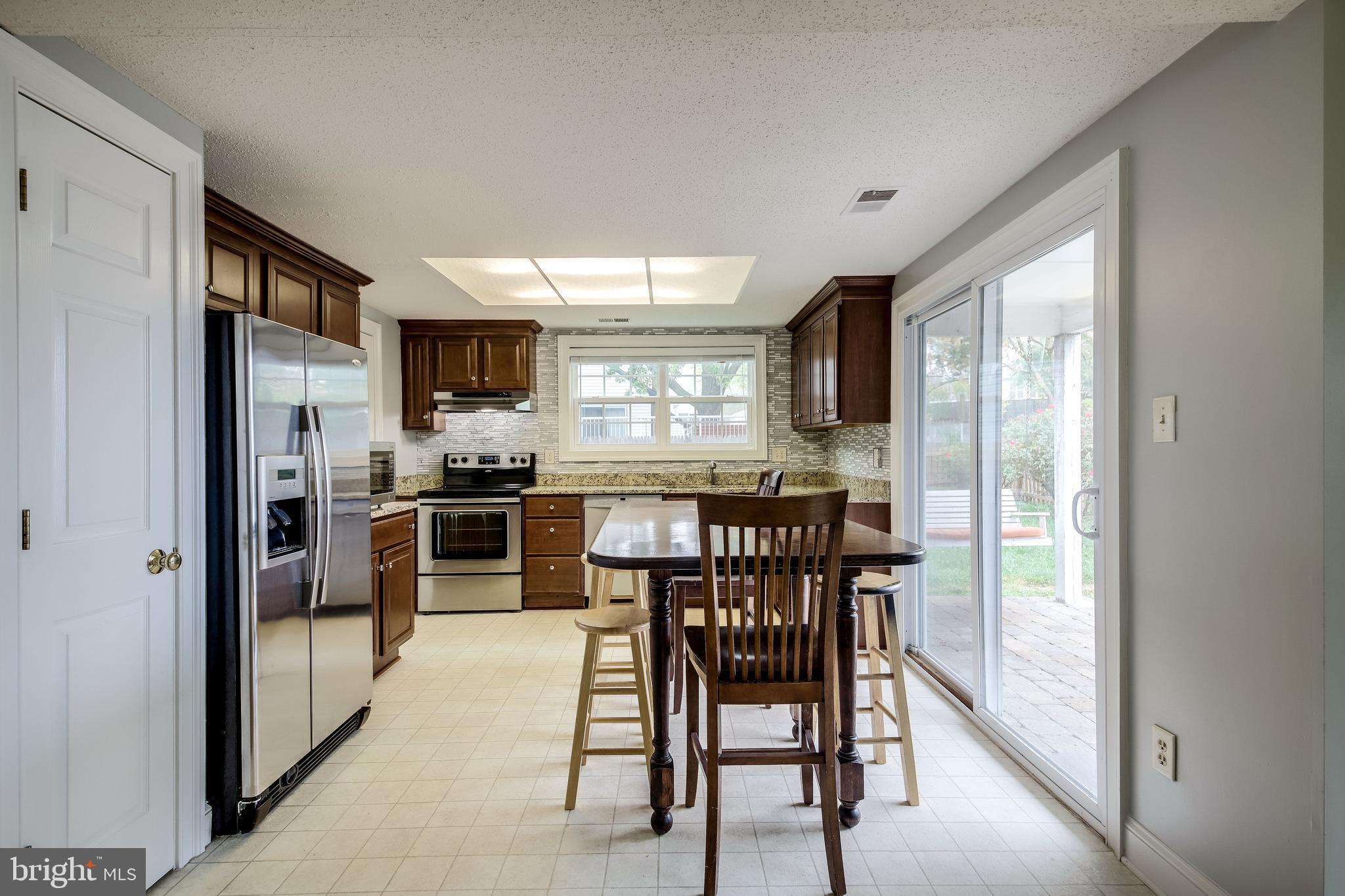 OAK TREE - Residential Lease