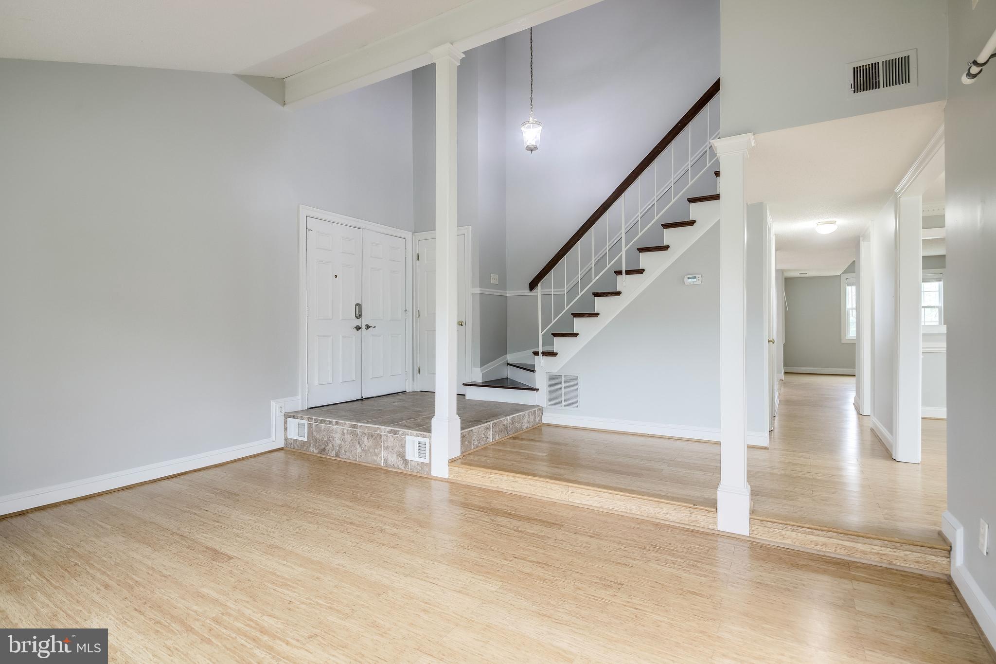 OAK TREE - Residential Lease