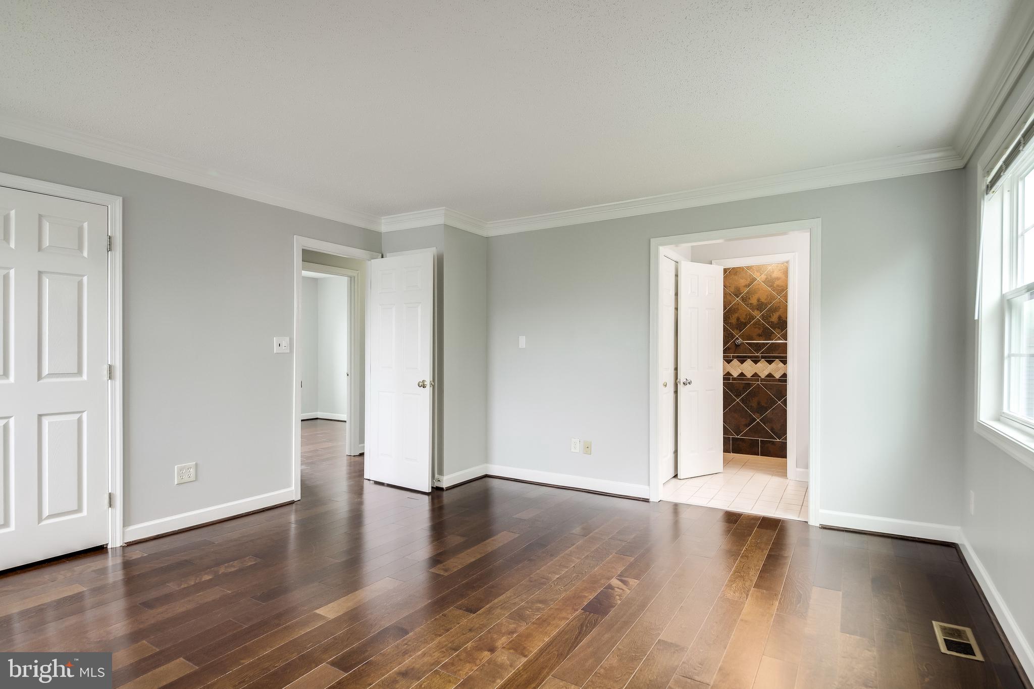 OAK TREE - Residential Lease