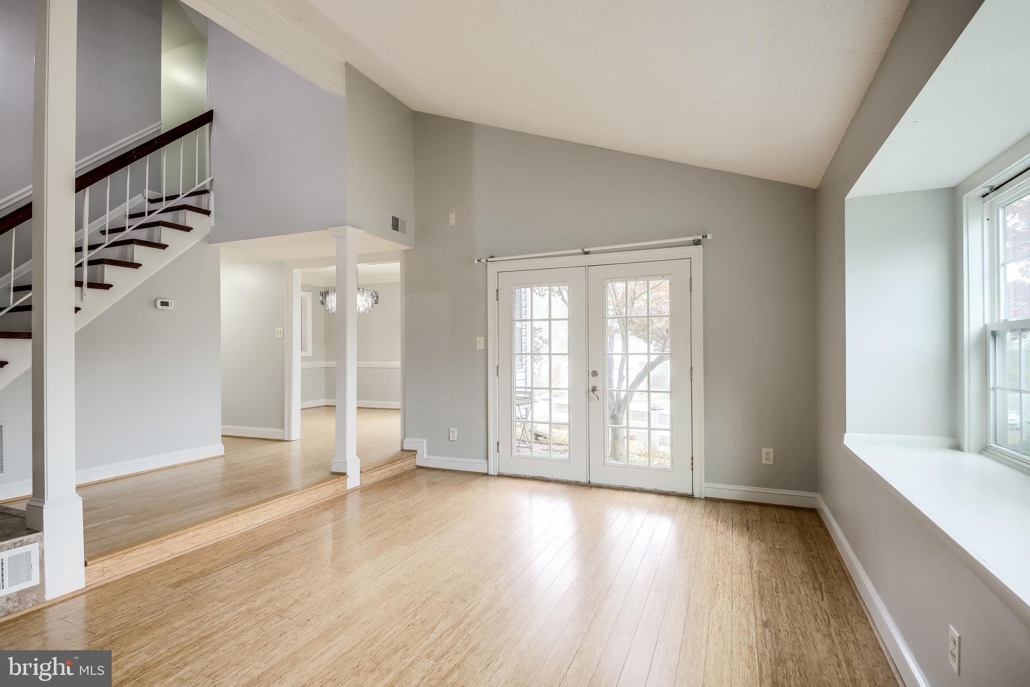 OAK TREE - Residential Lease