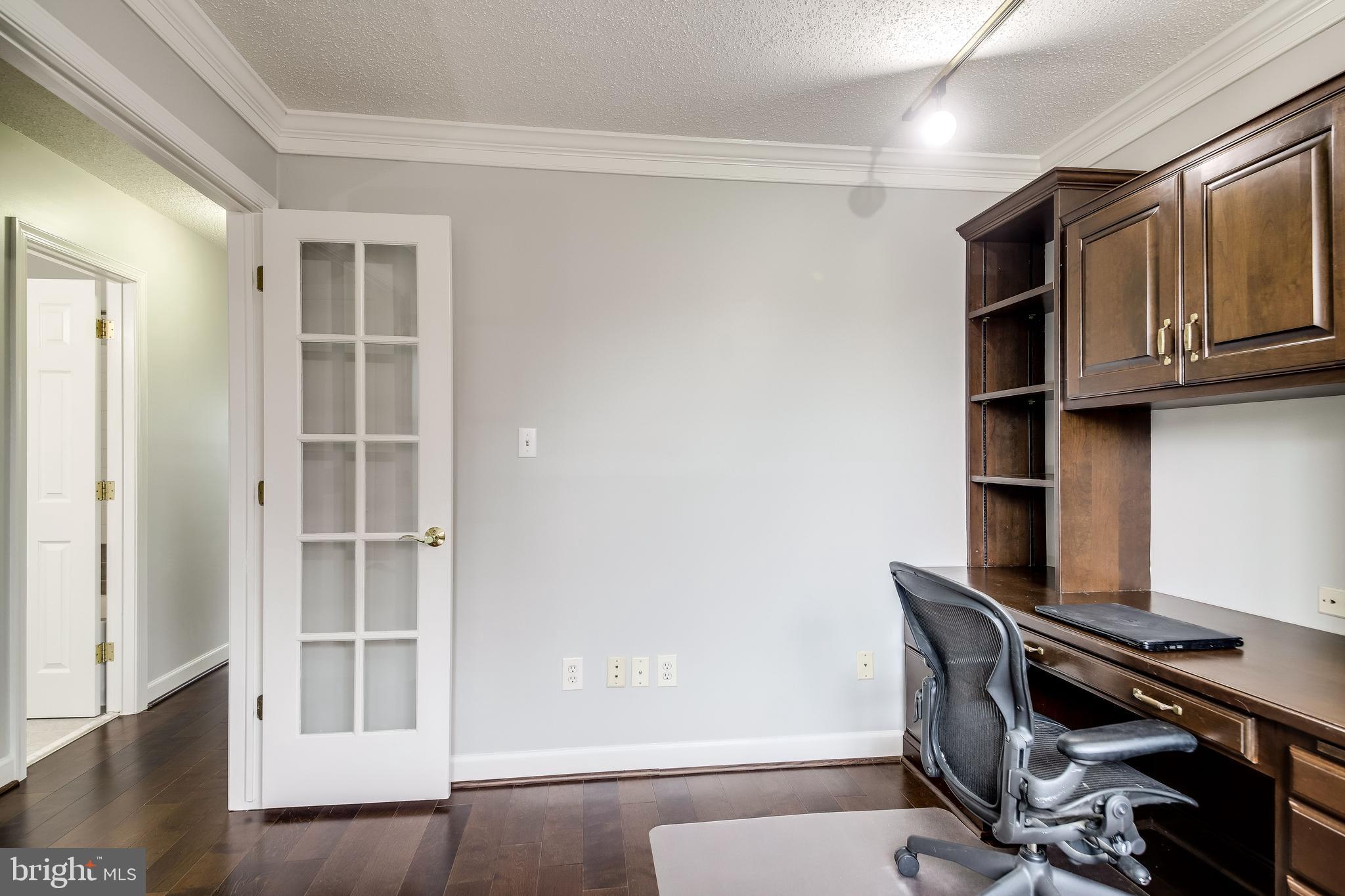 OAK TREE - Residential Lease