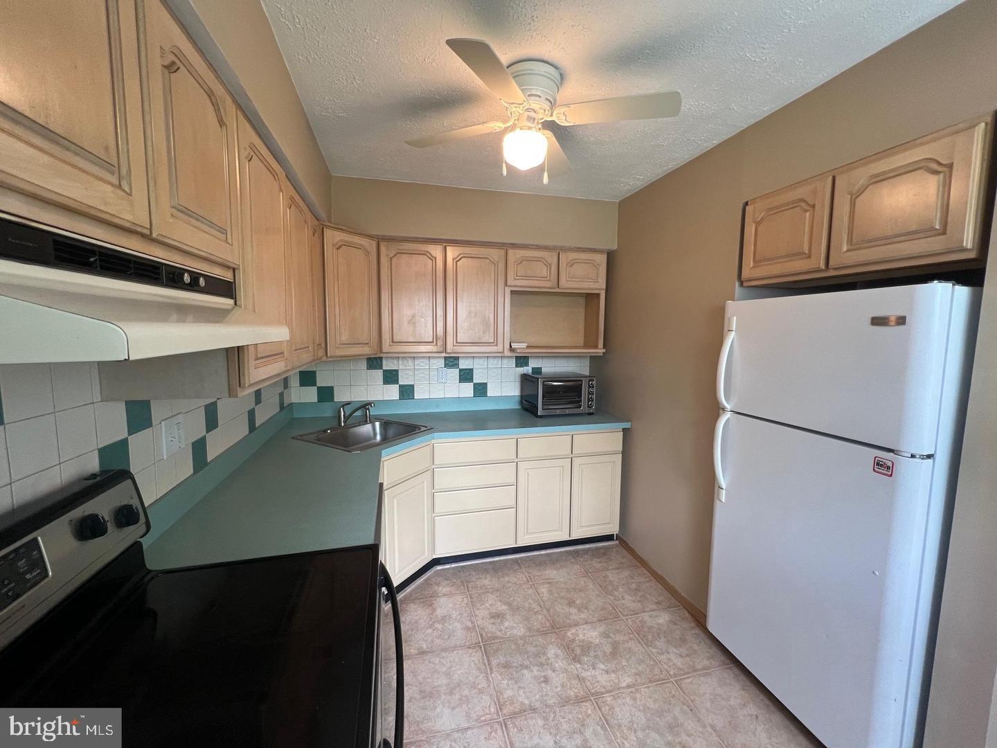 14 ROSE RITA TERRACE U