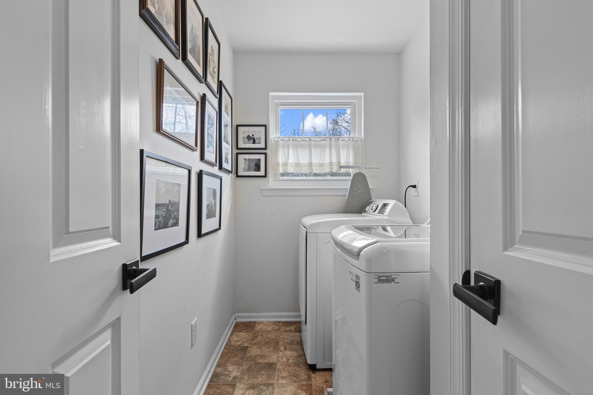 SWARTHMORE VLG GRN - Residential