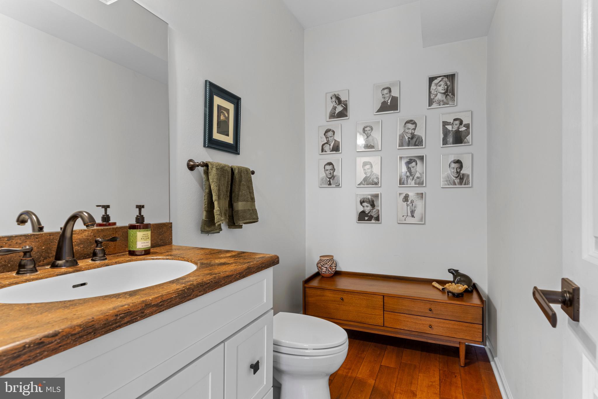 SWARTHMORE VLG GRN - Residential