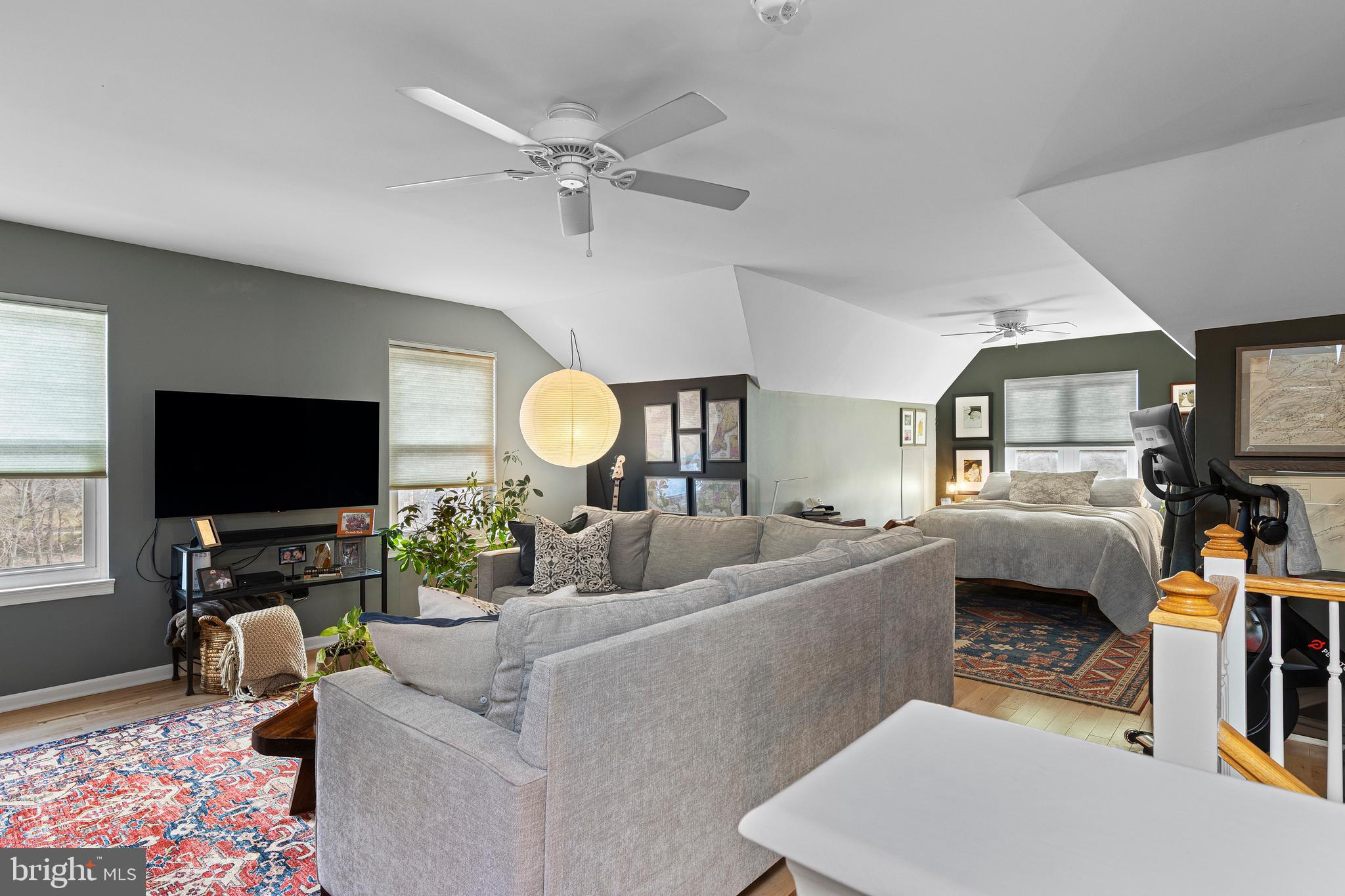 SWARTHMORE VLG GRN - Residential