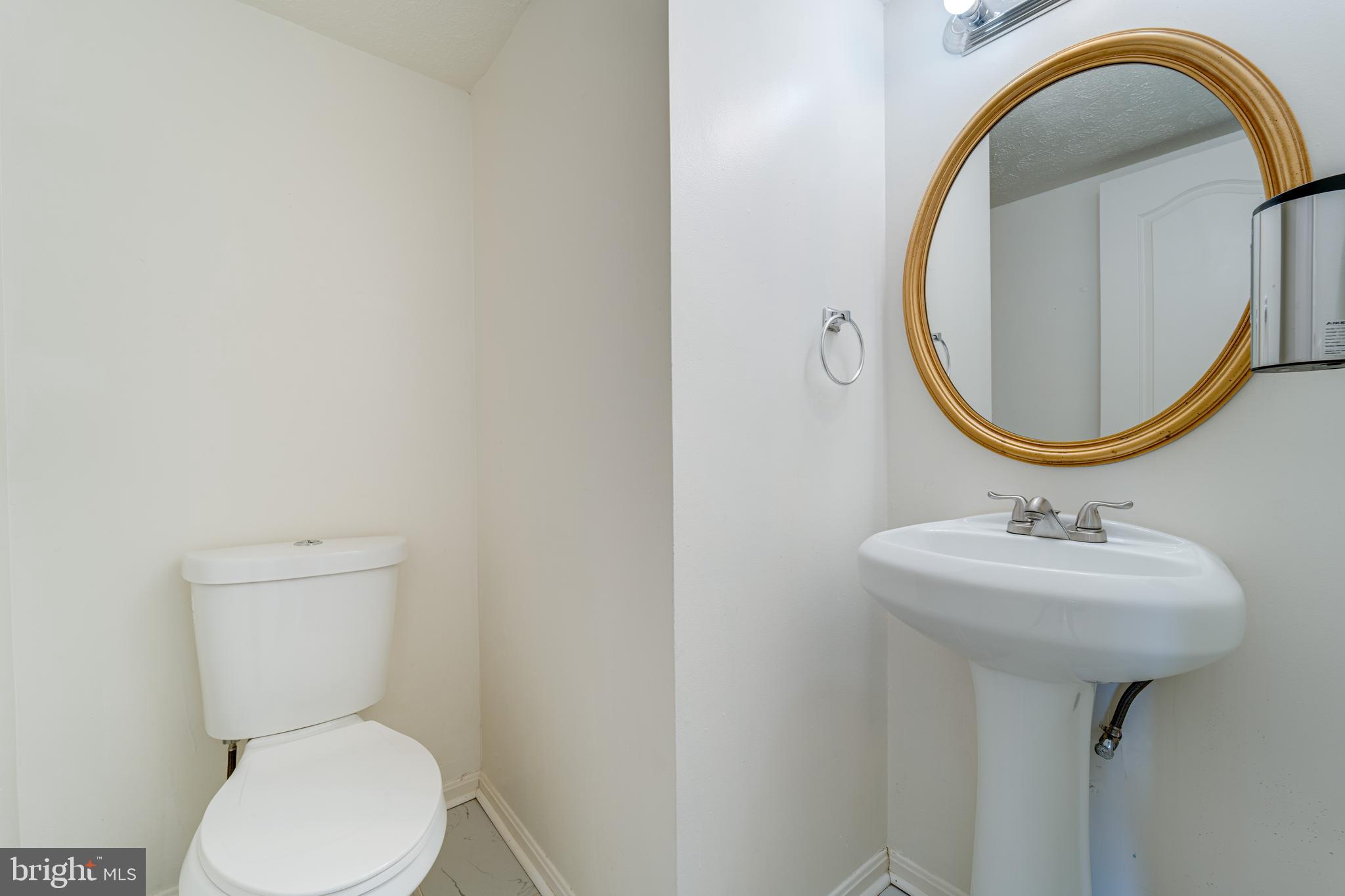 ROYAL PLAZA - Residential