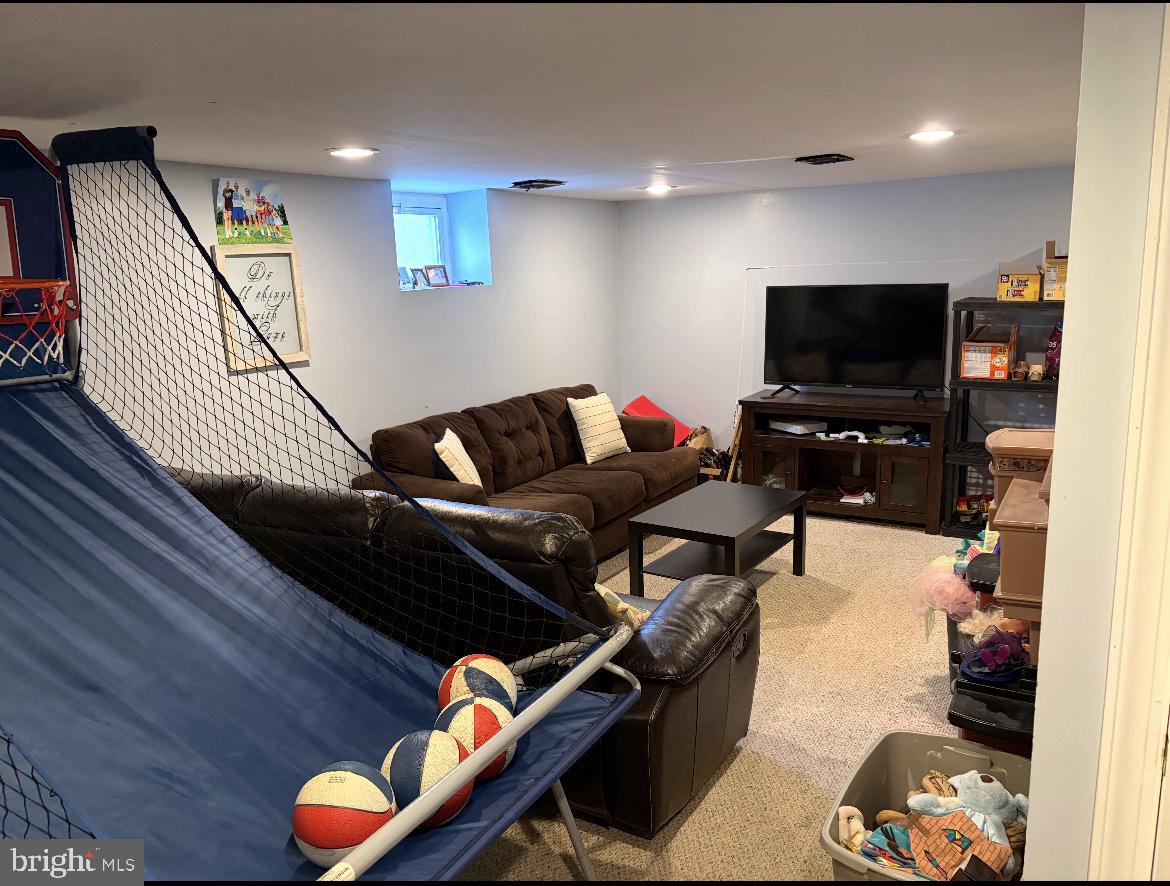 DREXEL HILL - Residential