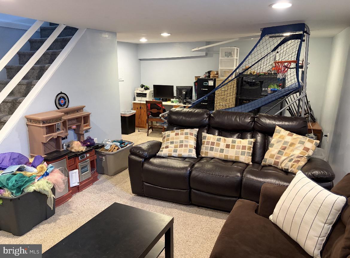 DREXEL HILL - Residential