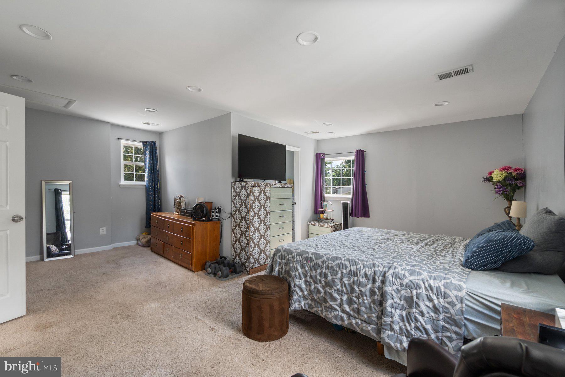 WINDBROOK - Residential