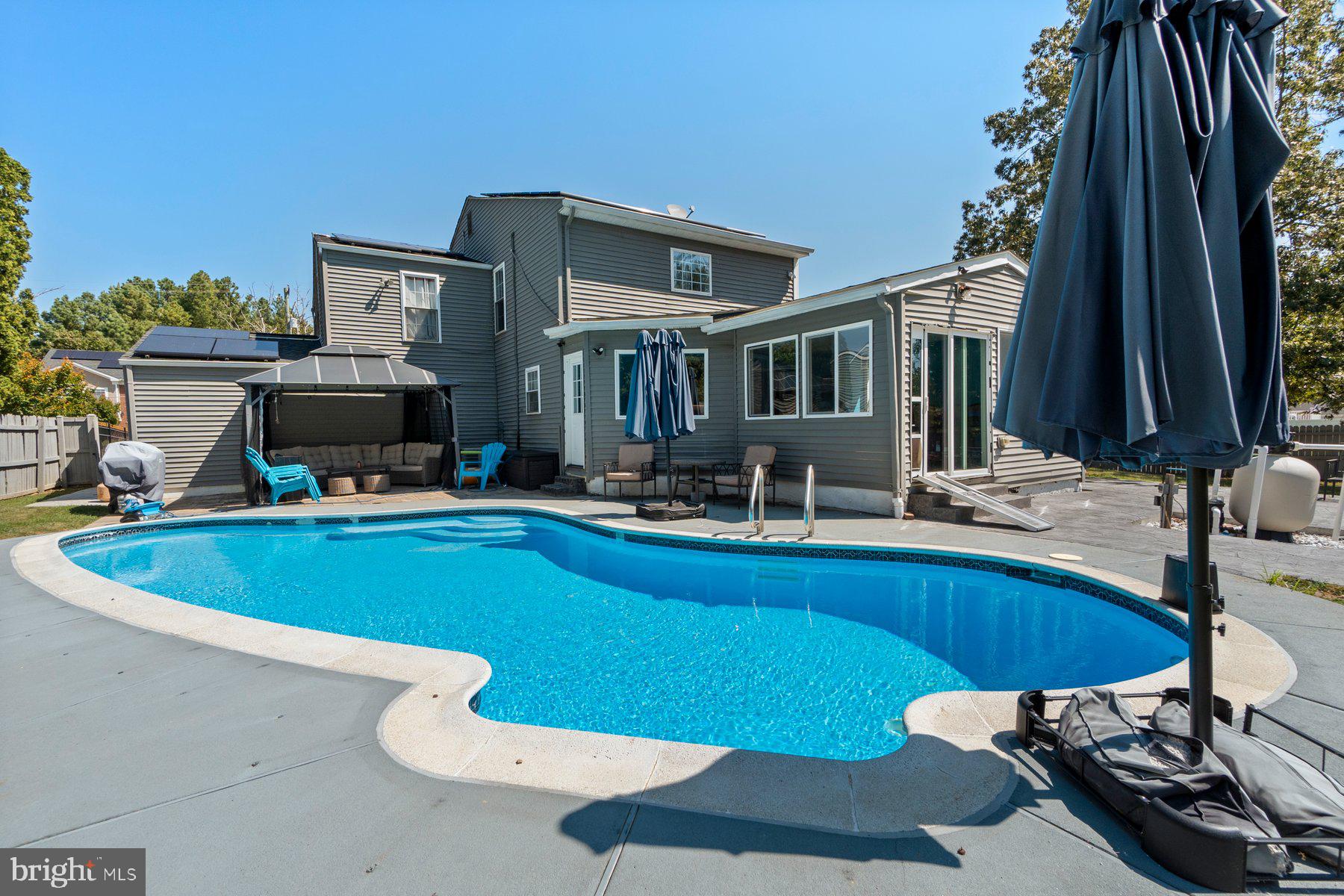 WINDBROOK - Residential