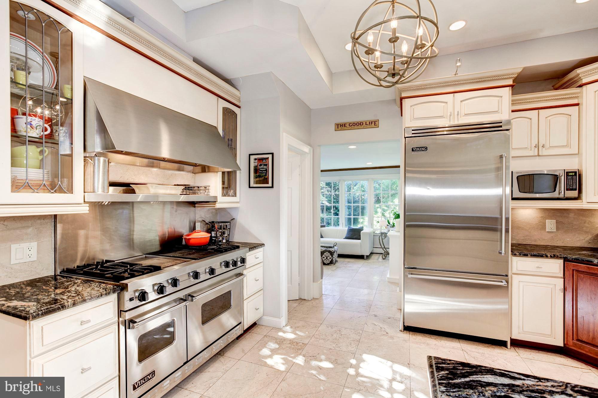 CHEVY CHASE - Residential