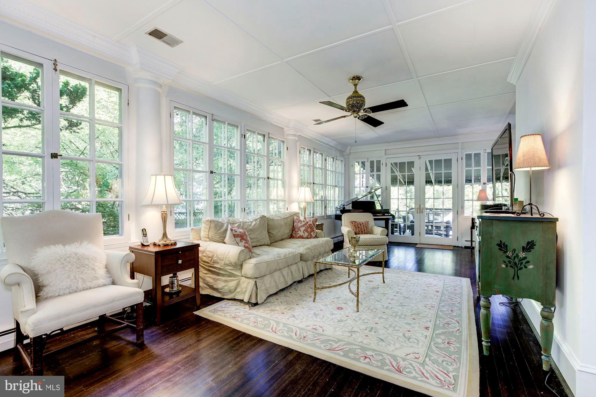 CHEVY CHASE - Residential