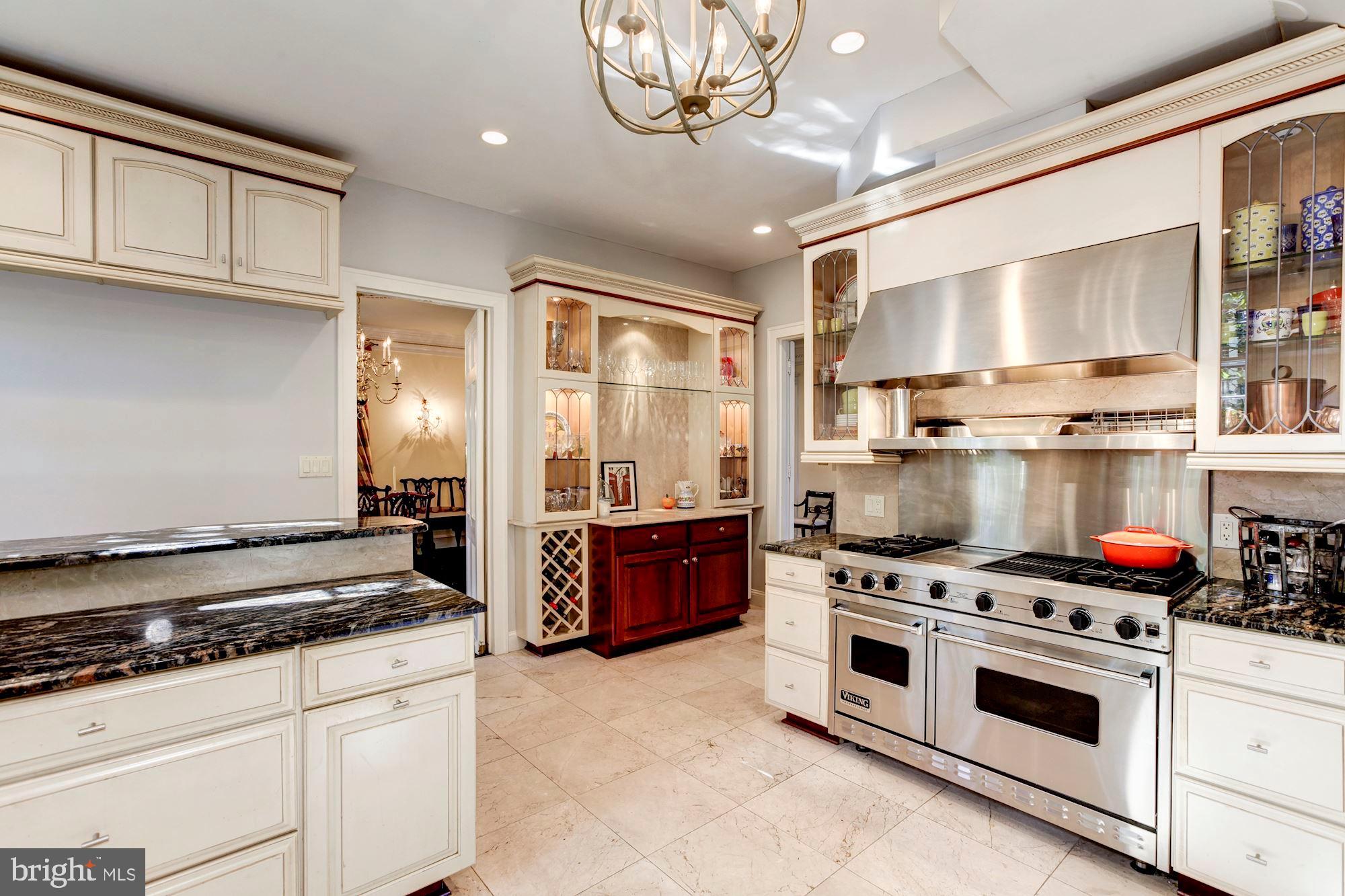 CHEVY CHASE - Residential