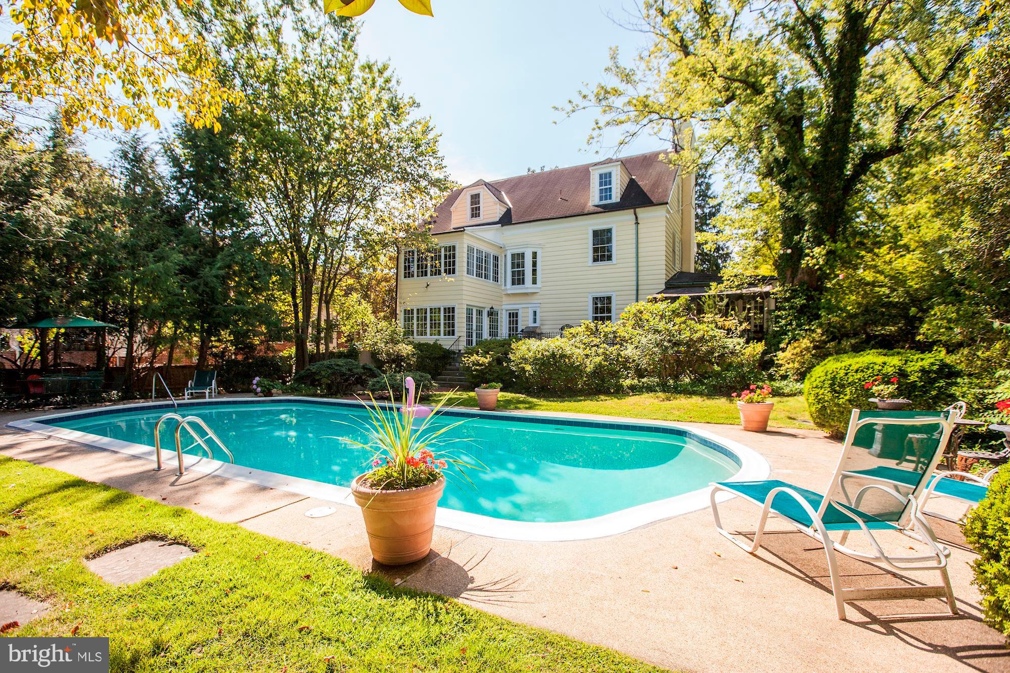 CHEVY CHASE - Residential