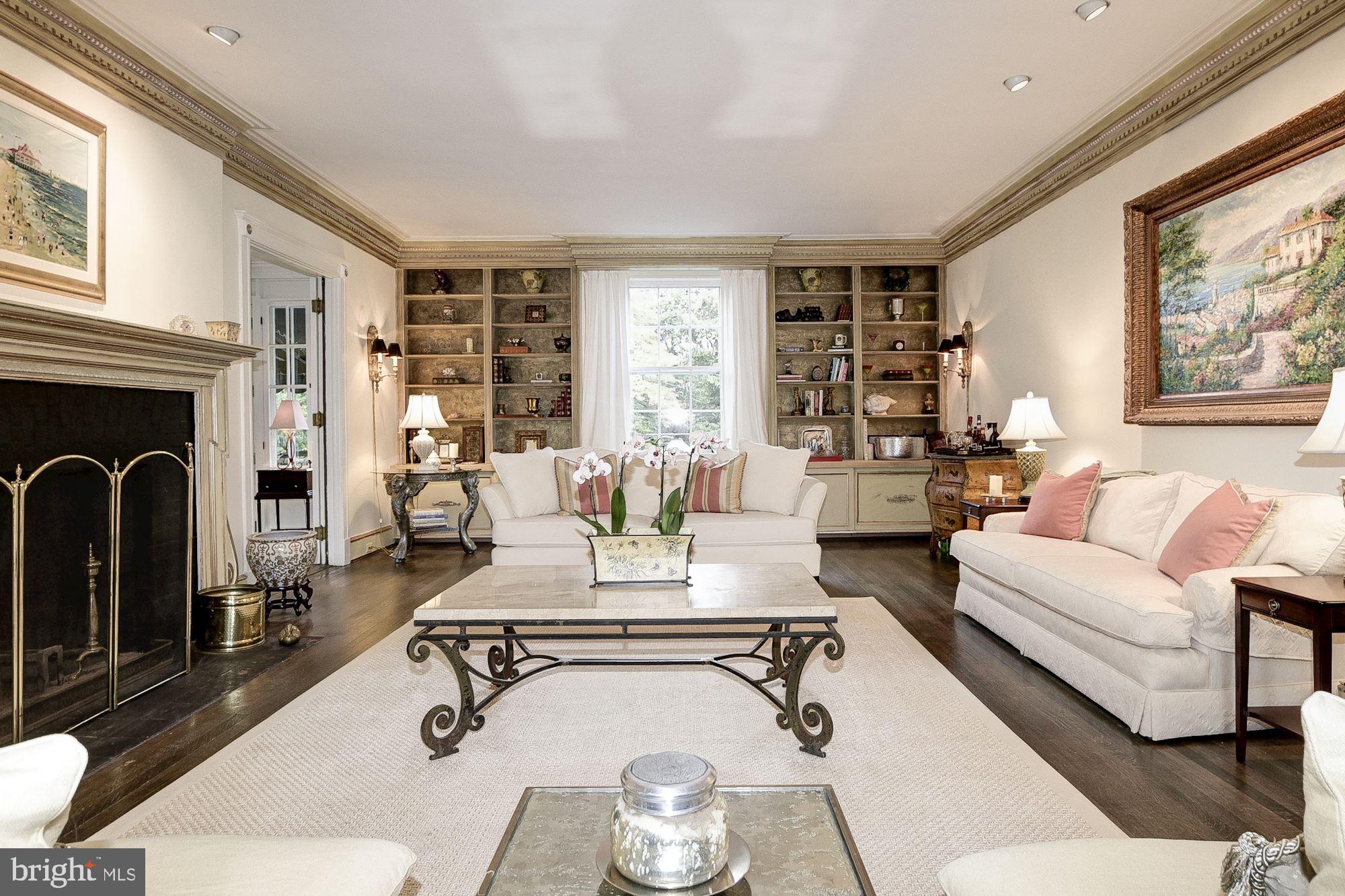 CHEVY CHASE - Residential