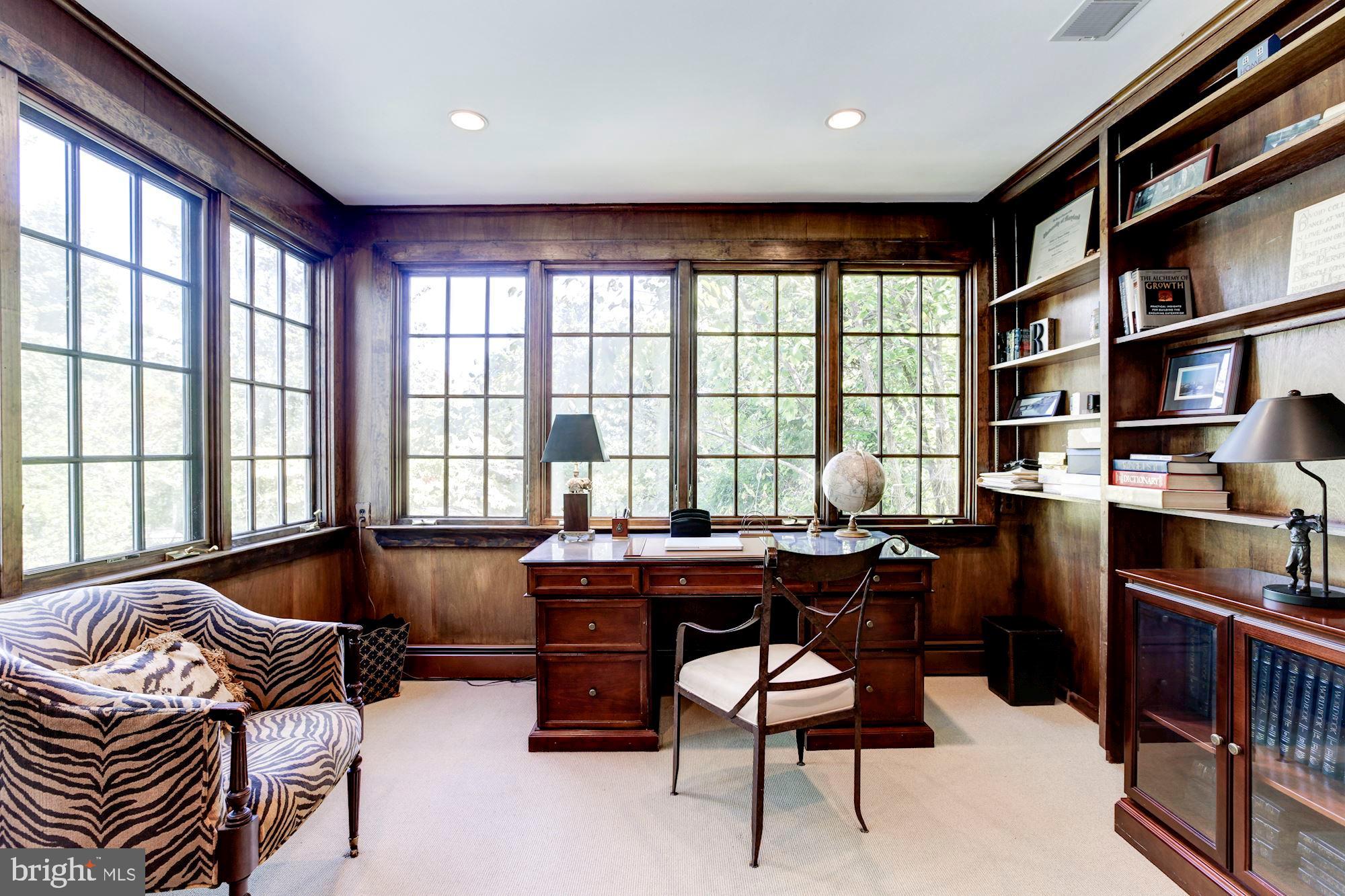 CHEVY CHASE - Residential