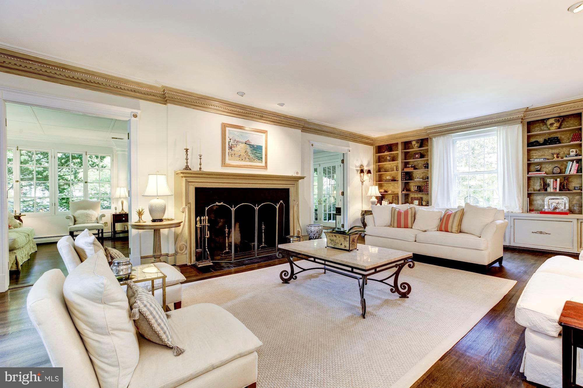 CHEVY CHASE - Residential