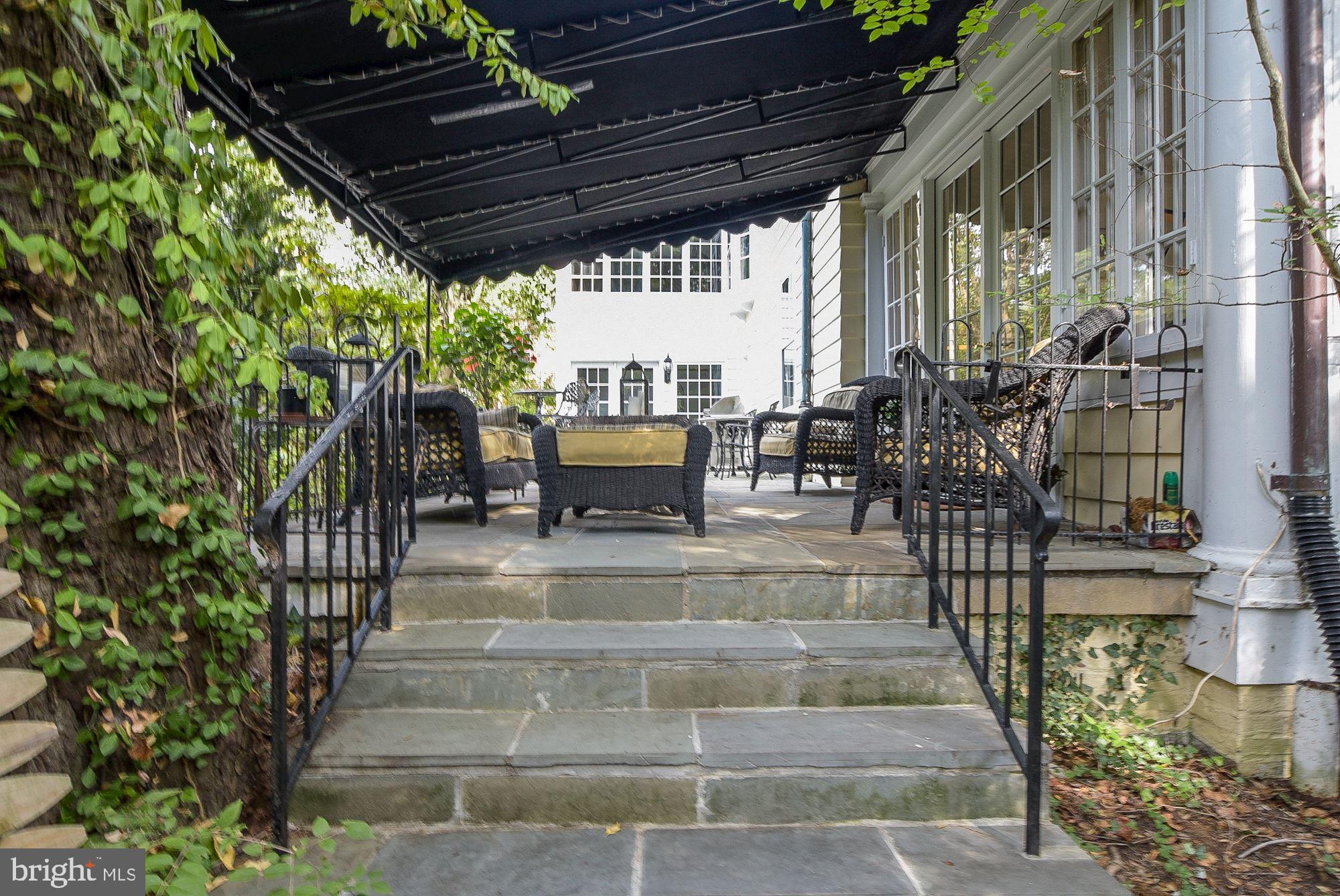 CHEVY CHASE - Residential