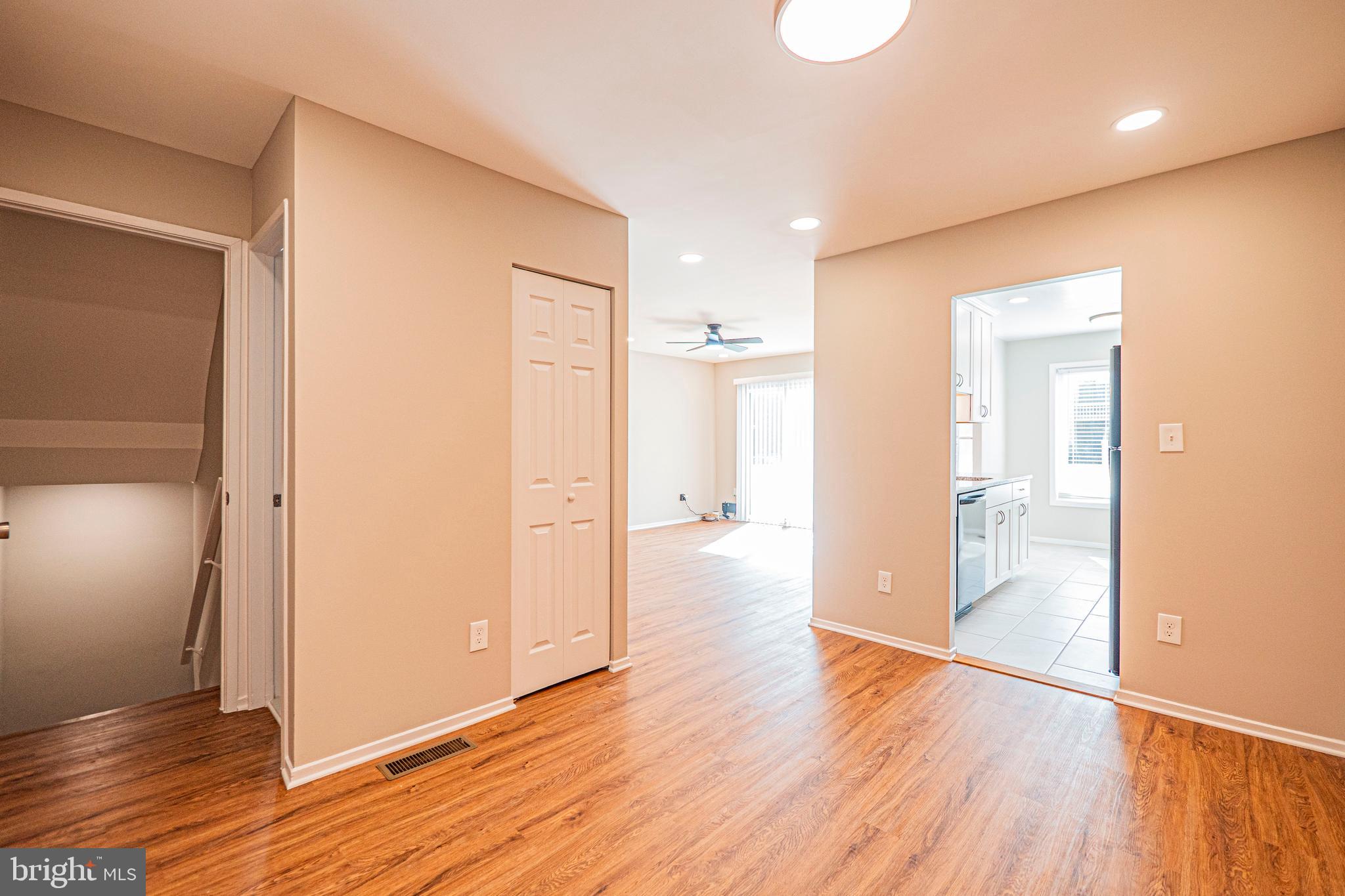 CLUBSIDE - Residential Lease