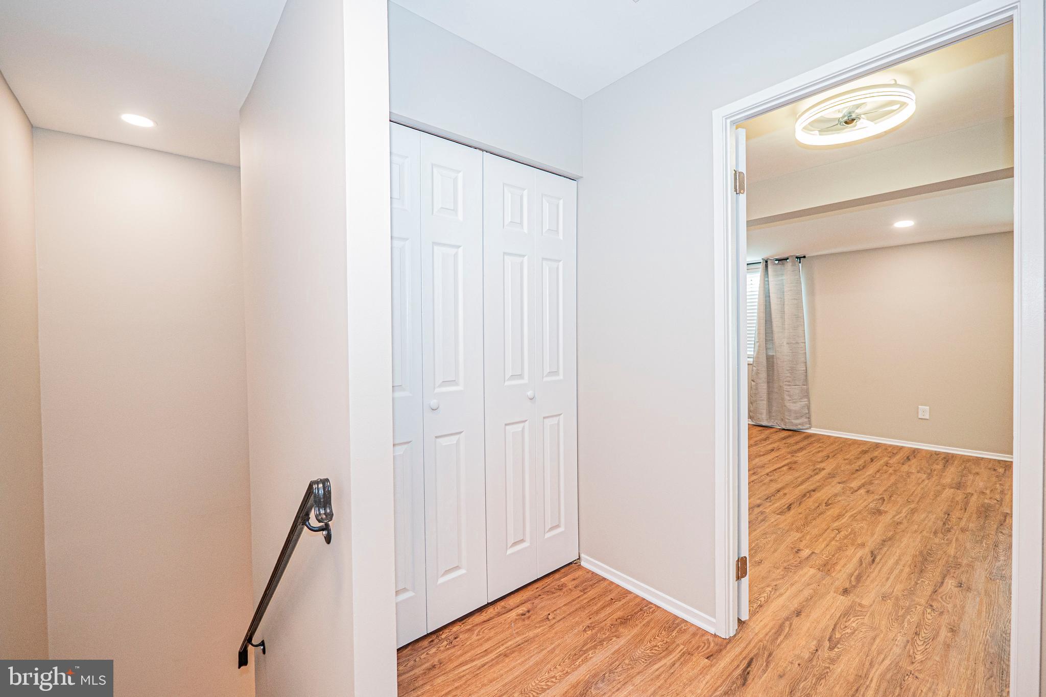 CLUBSIDE - Residential Lease