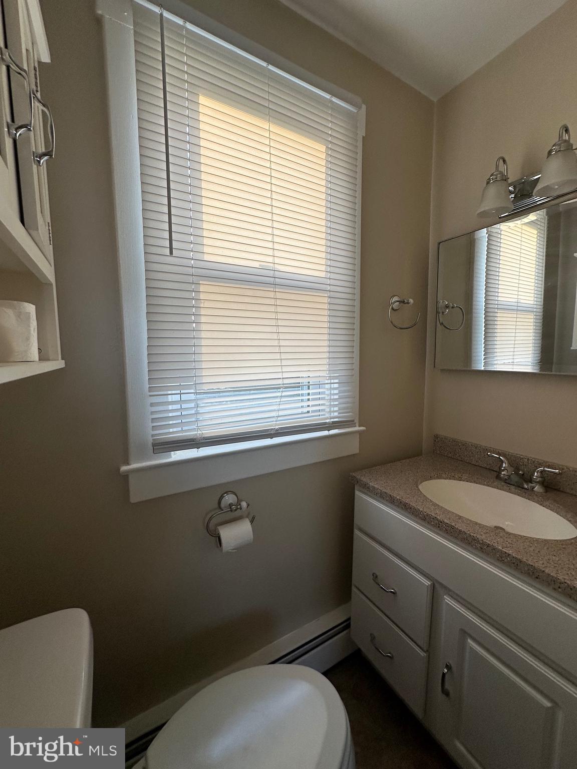 ESSEX - Residential Lease