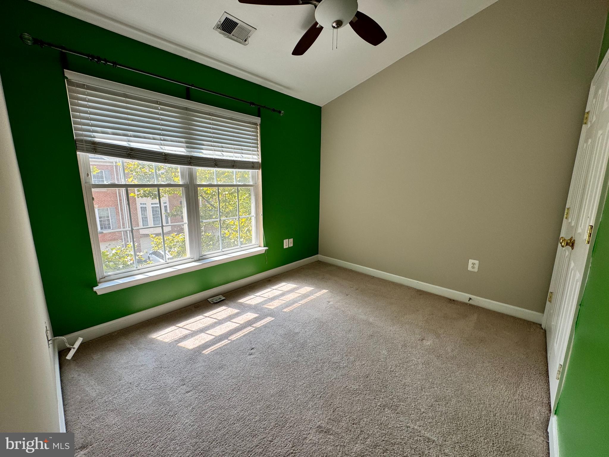 FAIRCREST - Residential Lease