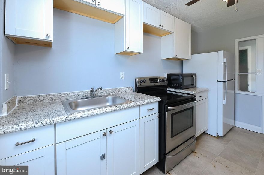 Spacious 1-Bedroom Apartment in Convenient Dundalk Location
Your new home on Yorkway! This bright and inviting second-level unit offers a comfortable 1 bedroom, 1 full bath layout with a thoughtful design that maximizes space and natural light. This unit has a generously sized living area, an efficient kitchen setup, and the added convenience of washer/dryer access in the shared lower-level common area. Located in a quiet, residential neighborhood, you’ll appreciate the easy access to local parks, shops, dining, and major commuter routes. This area provides a great balance of charm and convenience. Come see why so many enjoy calling this part of Dundalk home!