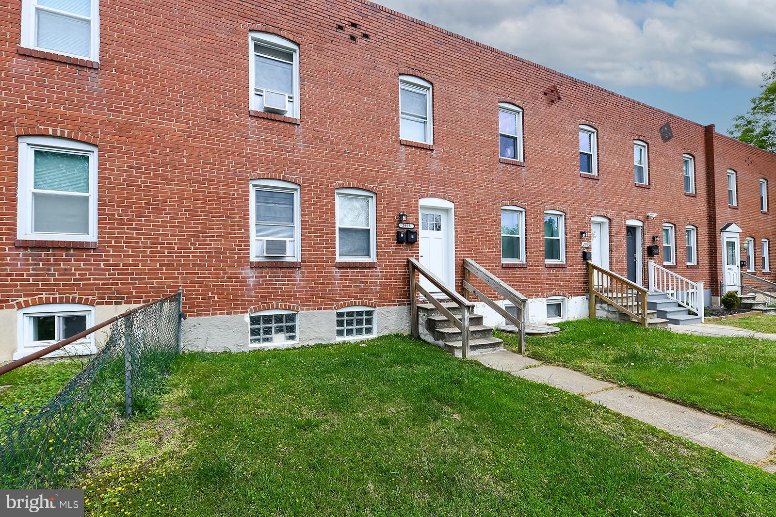 EASTFIELD - Residential Lease