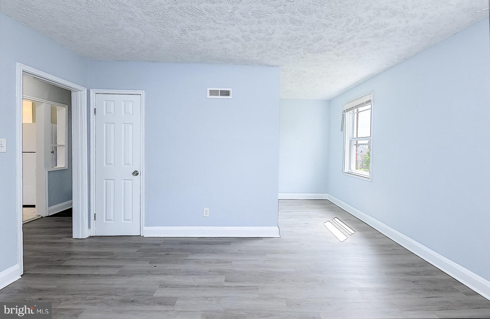 2995 YORKWAY 2