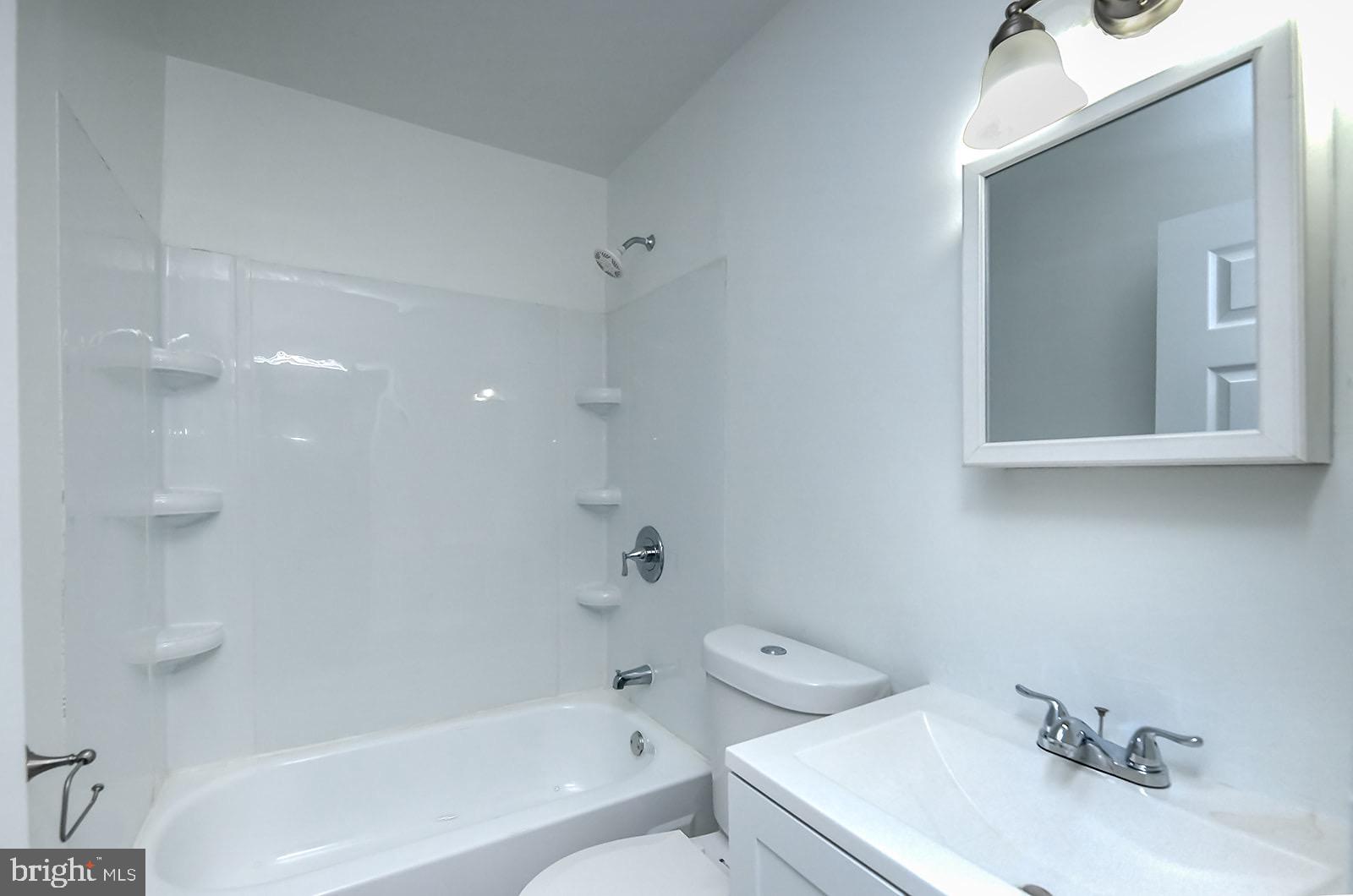 EASTFIELD - Residential Lease