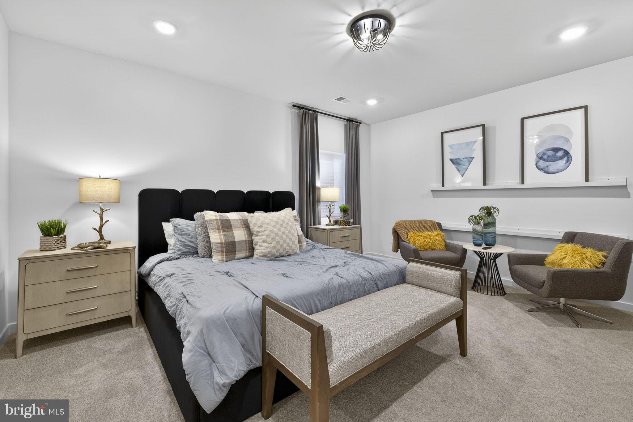 SENSENY VILLAGE - Residential