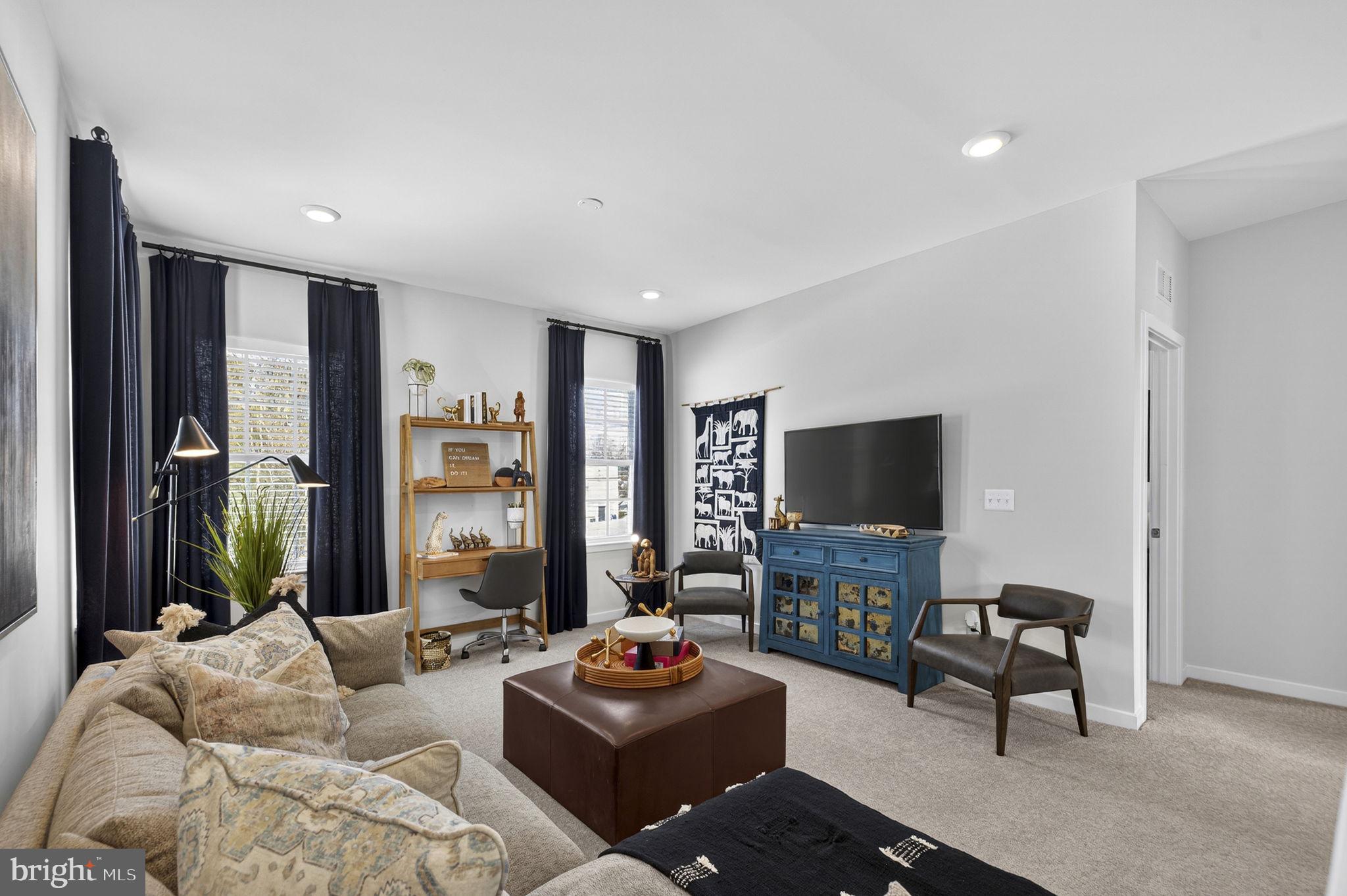 SENSENY VILLAGE - Residential