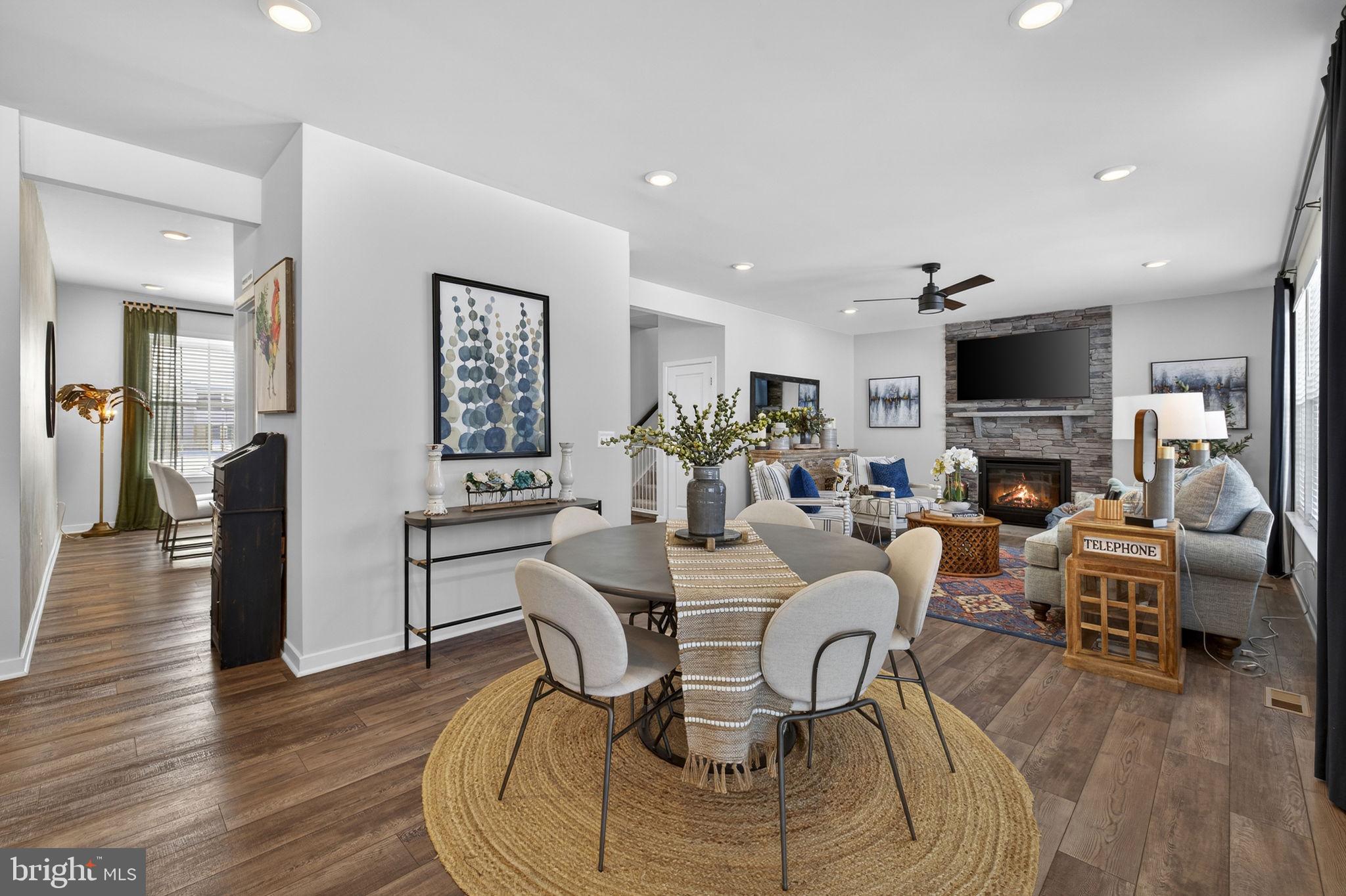 SENSENY VILLAGE - Residential