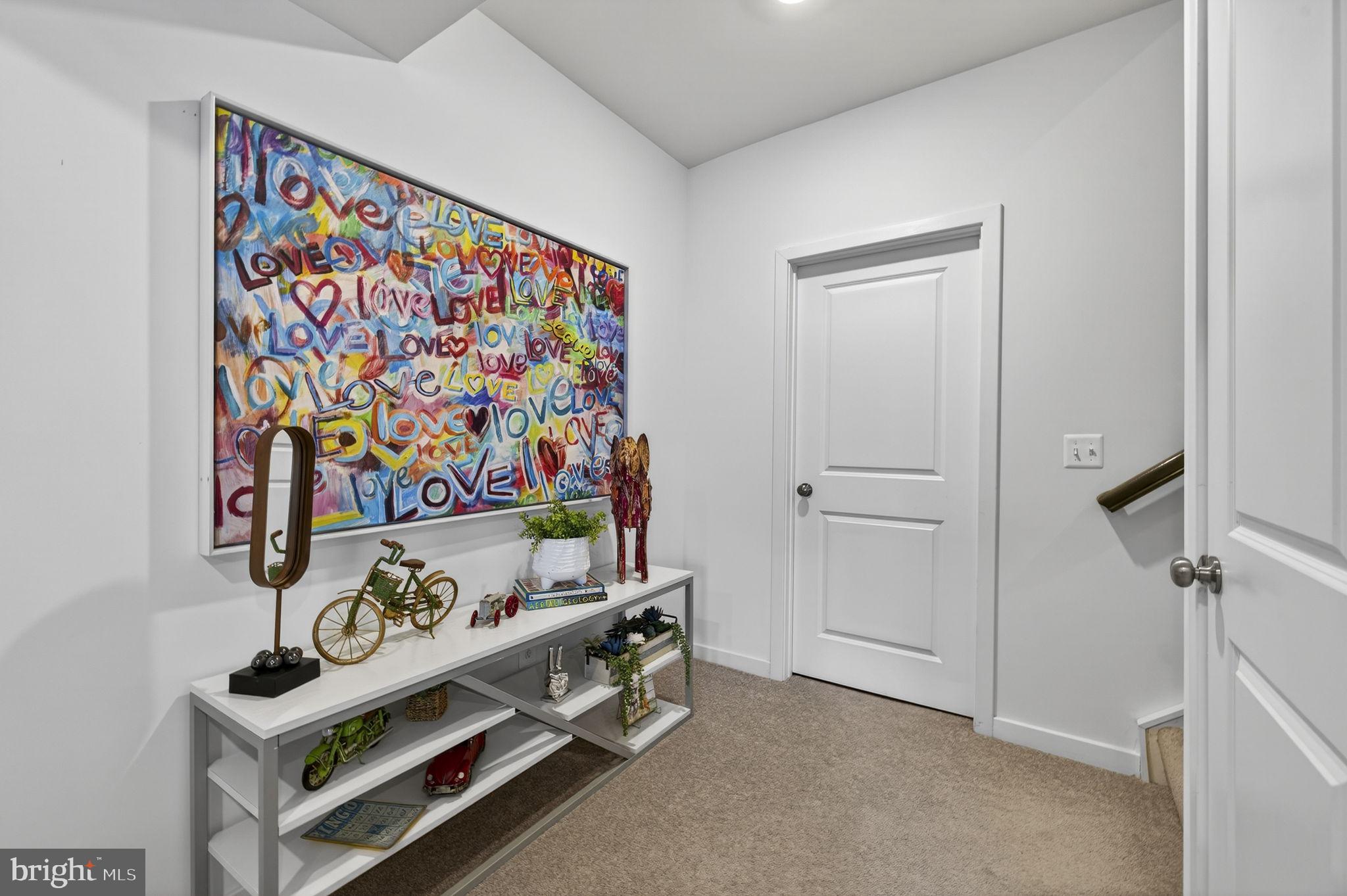 SENSENY VILLAGE - Residential