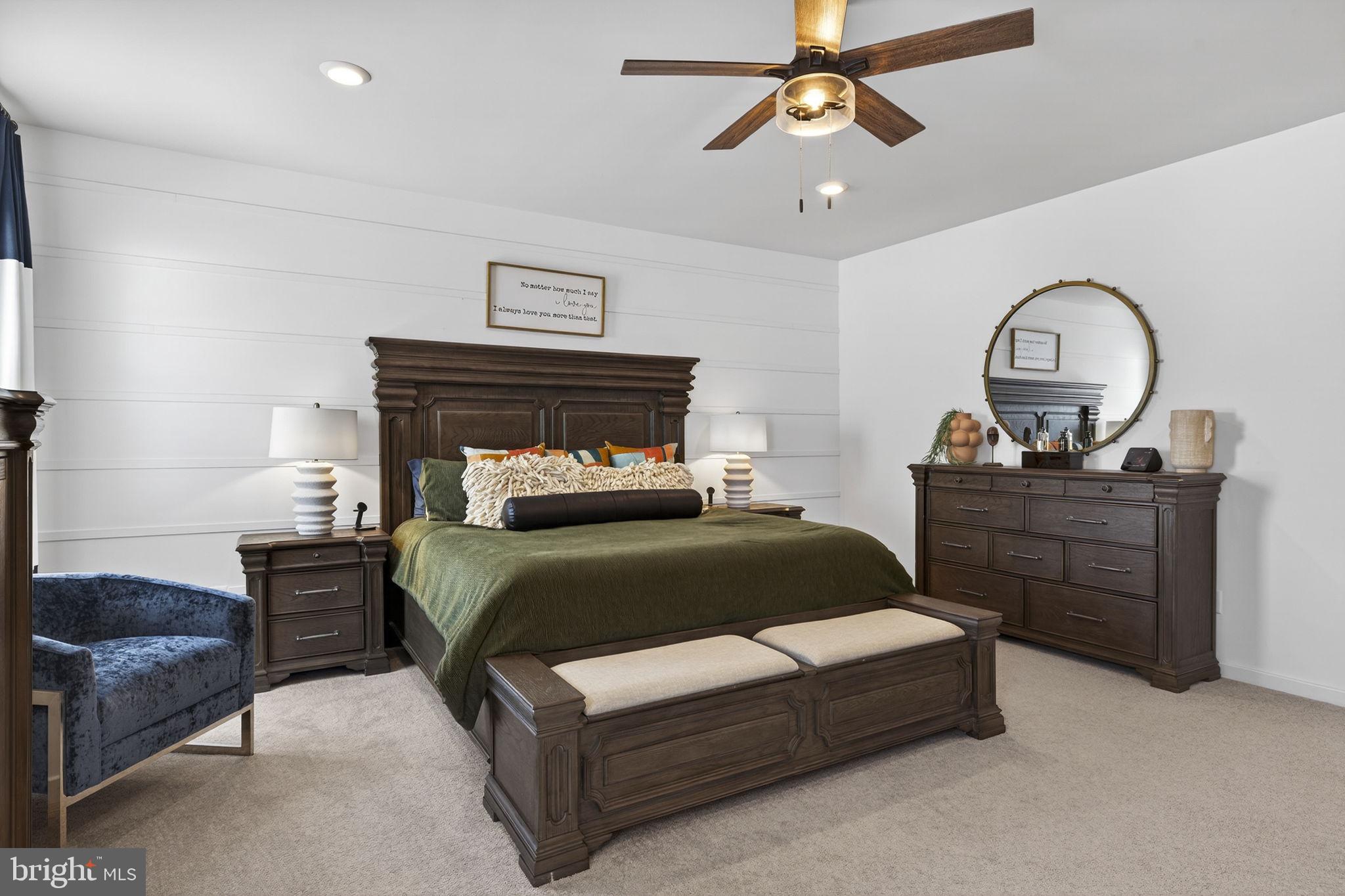 SENSENY VILLAGE - Residential