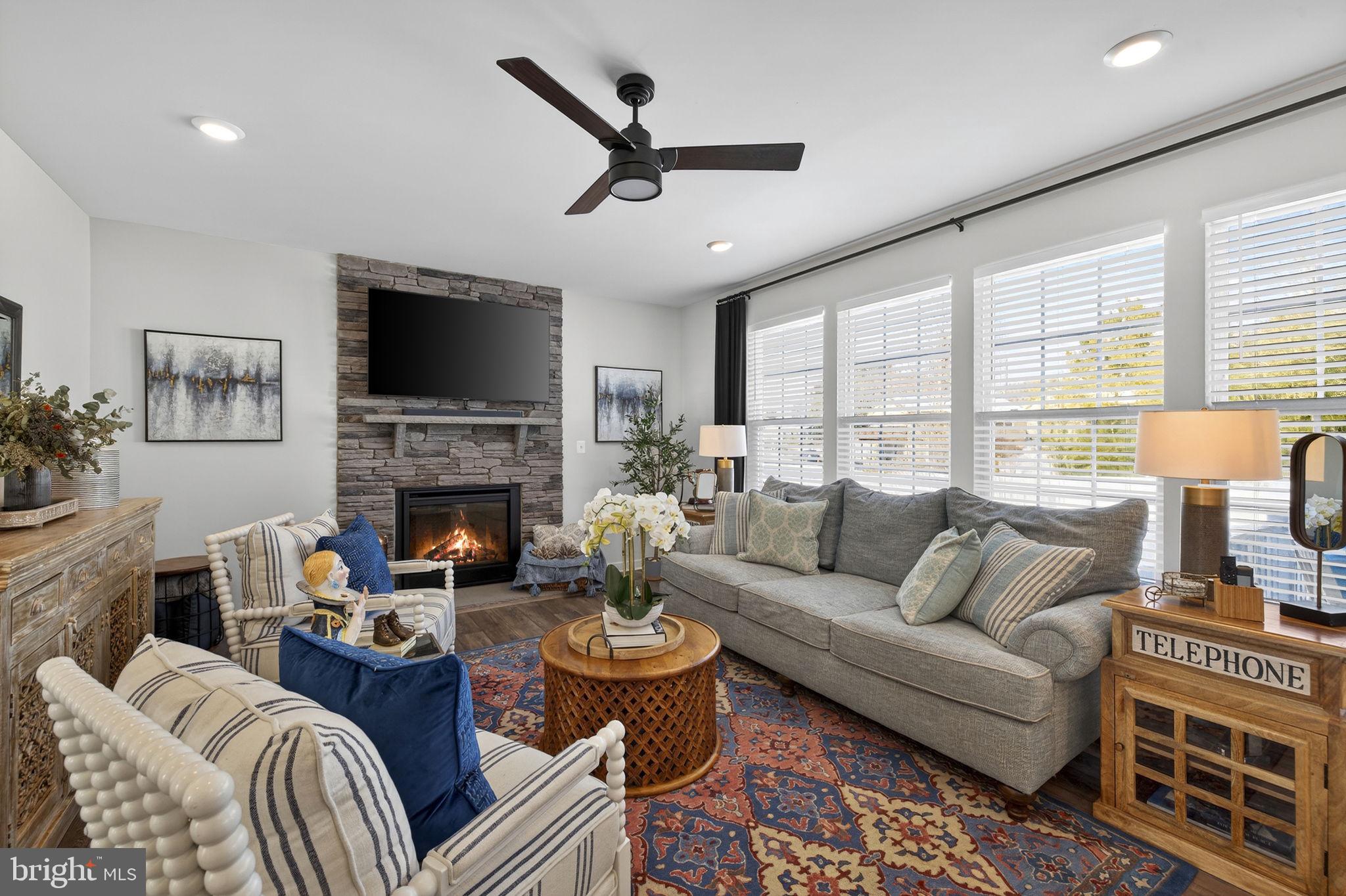 SENSENY VILLAGE - Residential