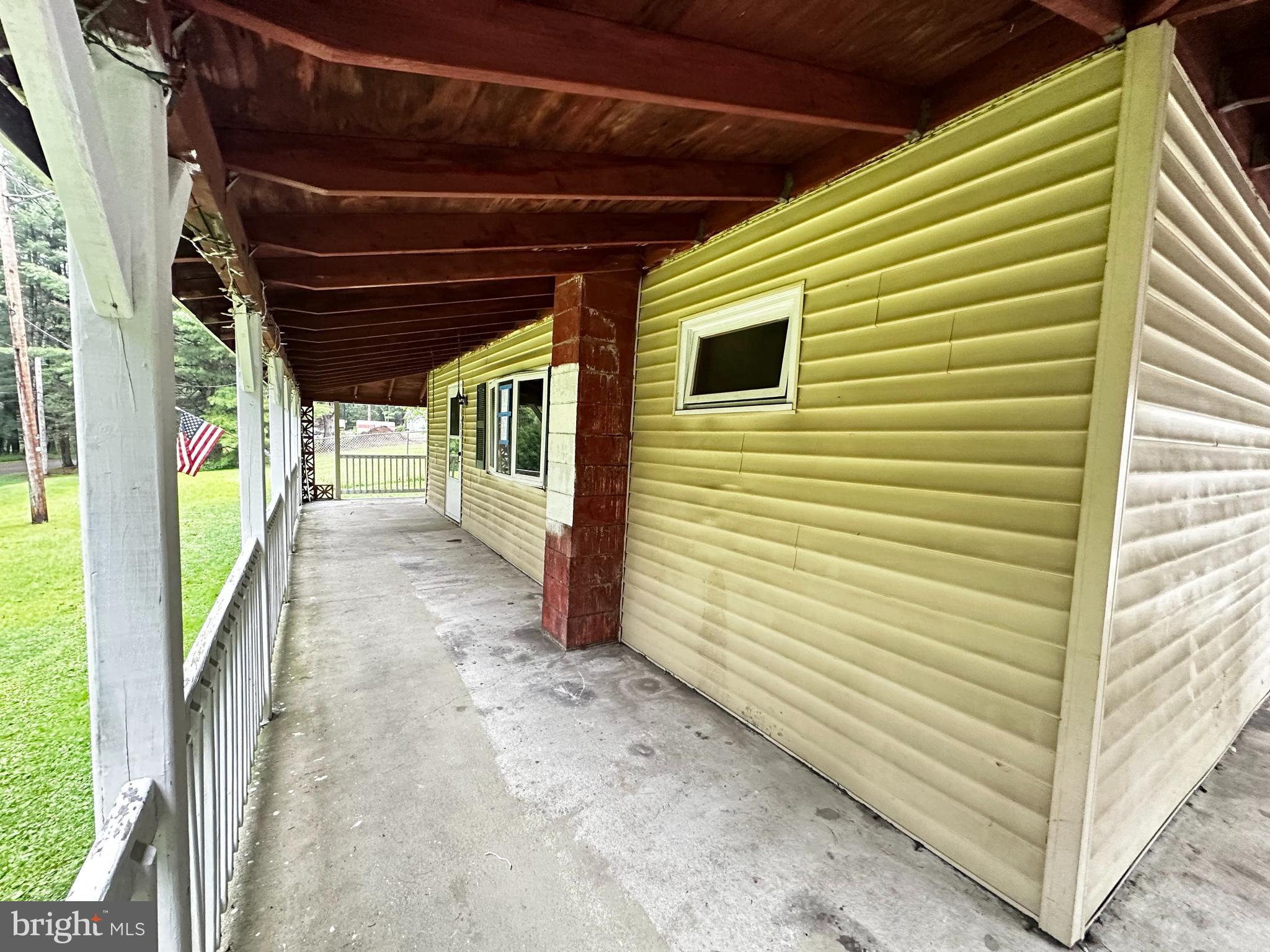 BARNESVILLE - Residential