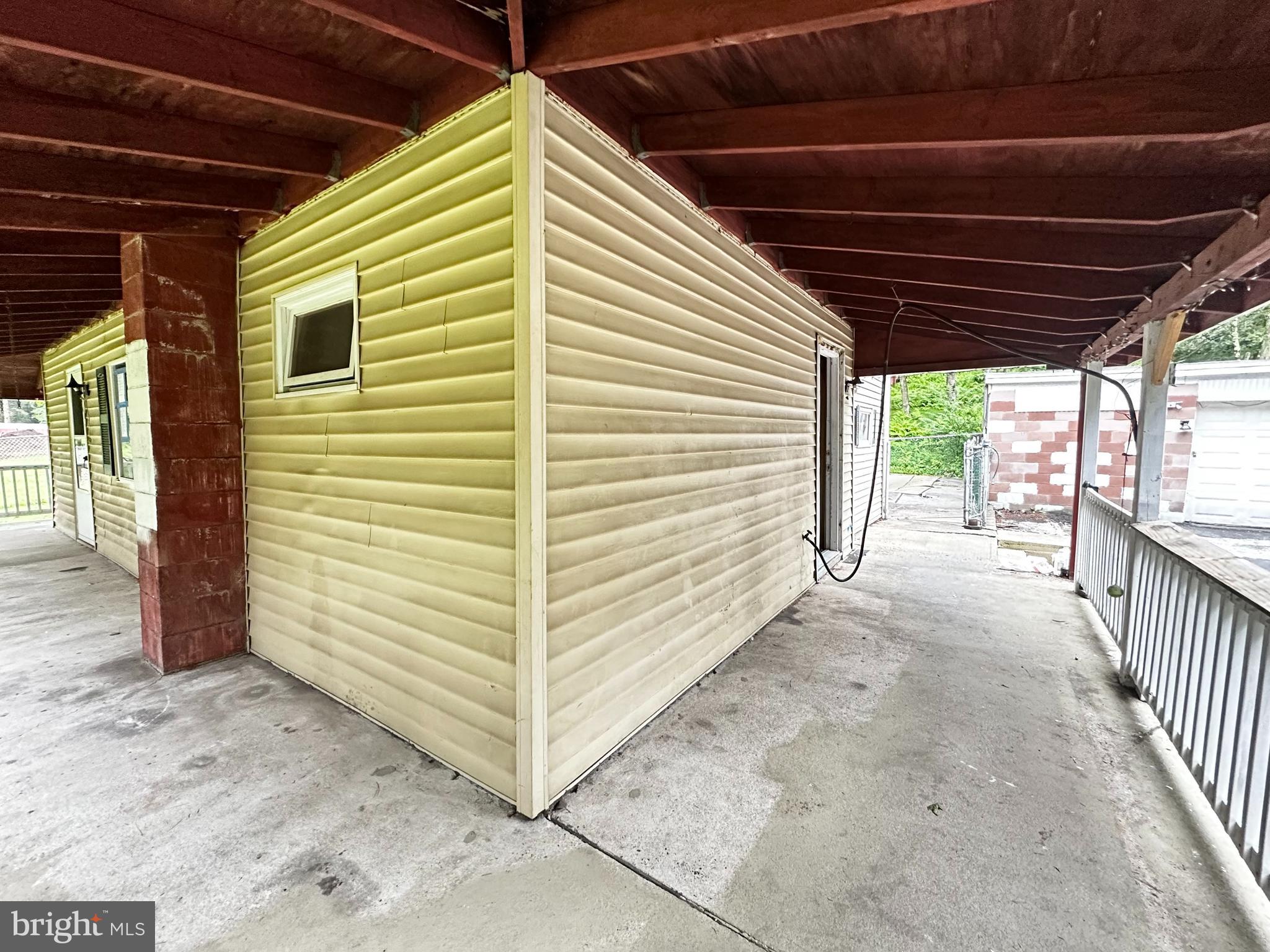 BARNESVILLE - Residential