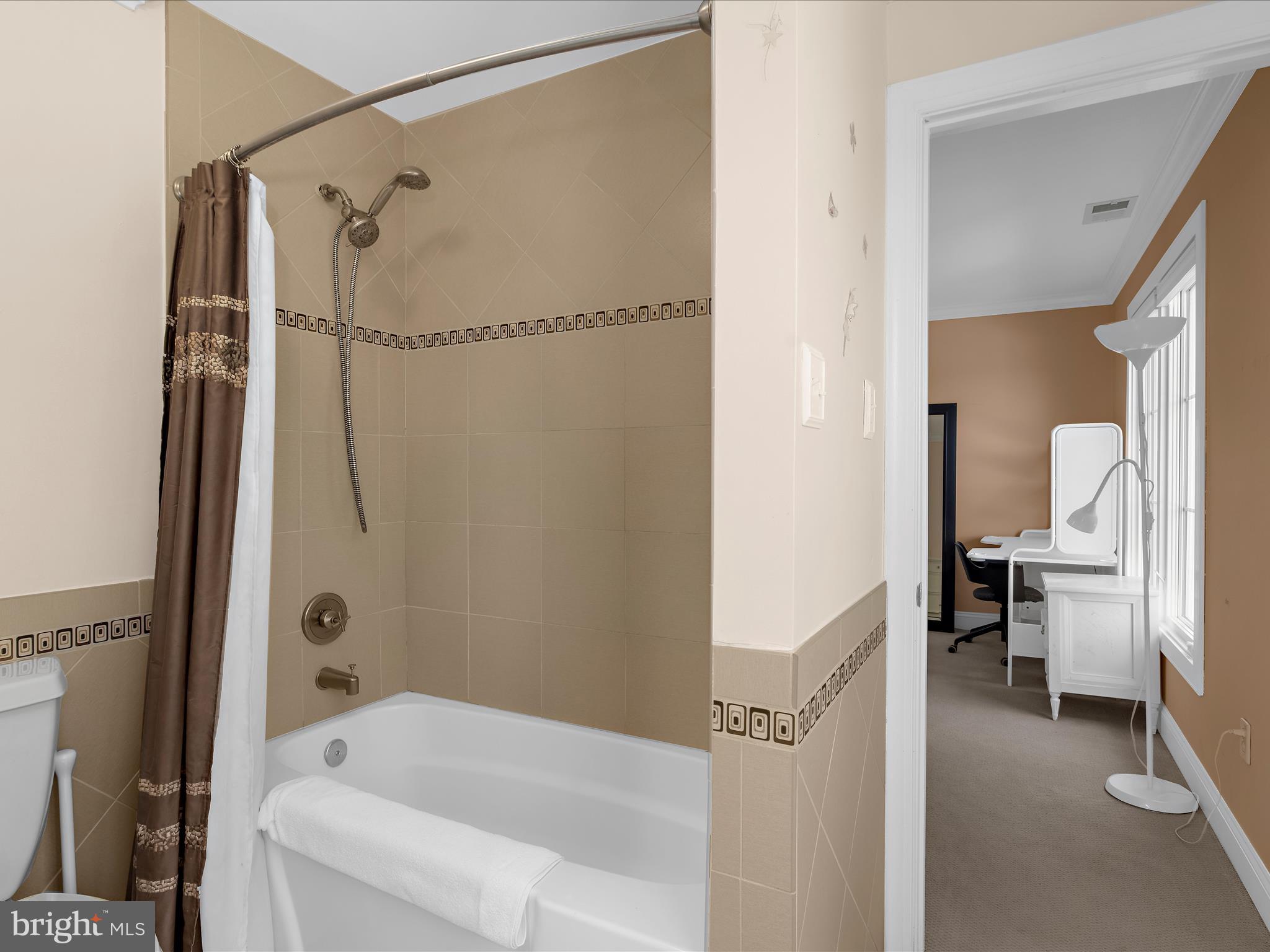 TURF VALLEY OVERLOOK - Residential