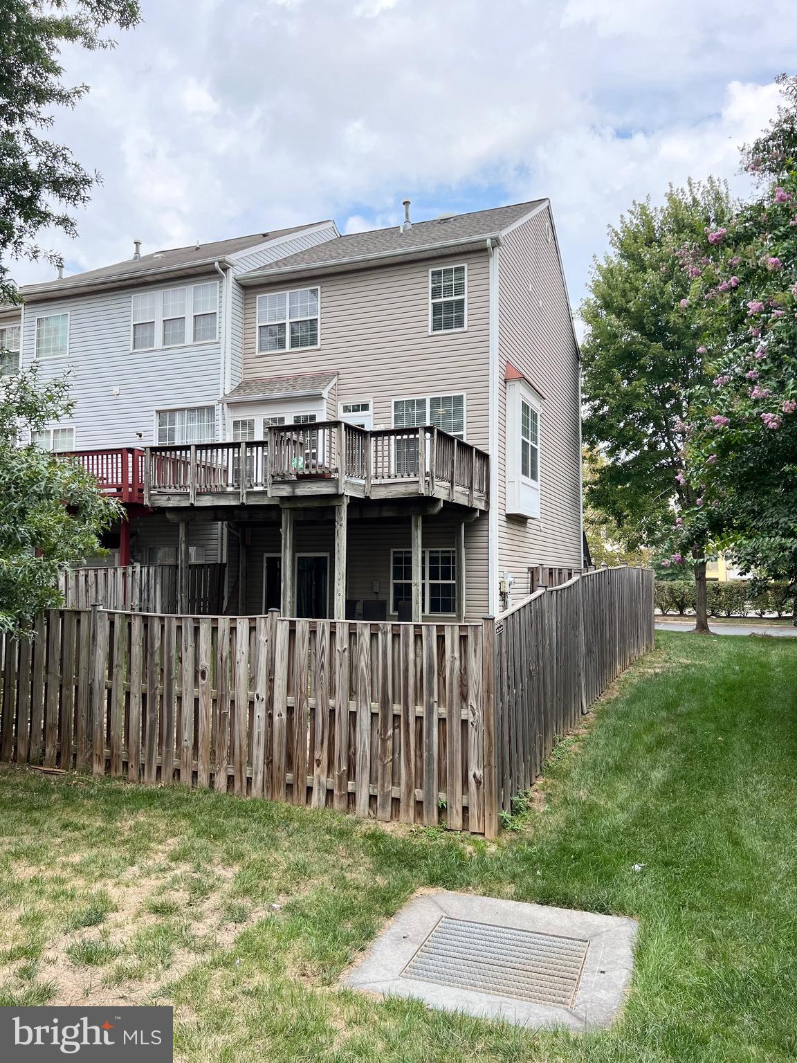 LOUDOUN PARKWAY CENTER - Residential Lease