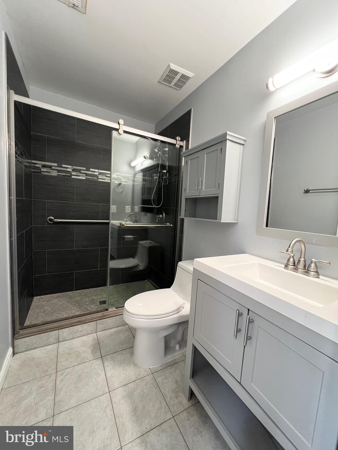 LOUDOUN PARKWAY CENTER - Residential Lease