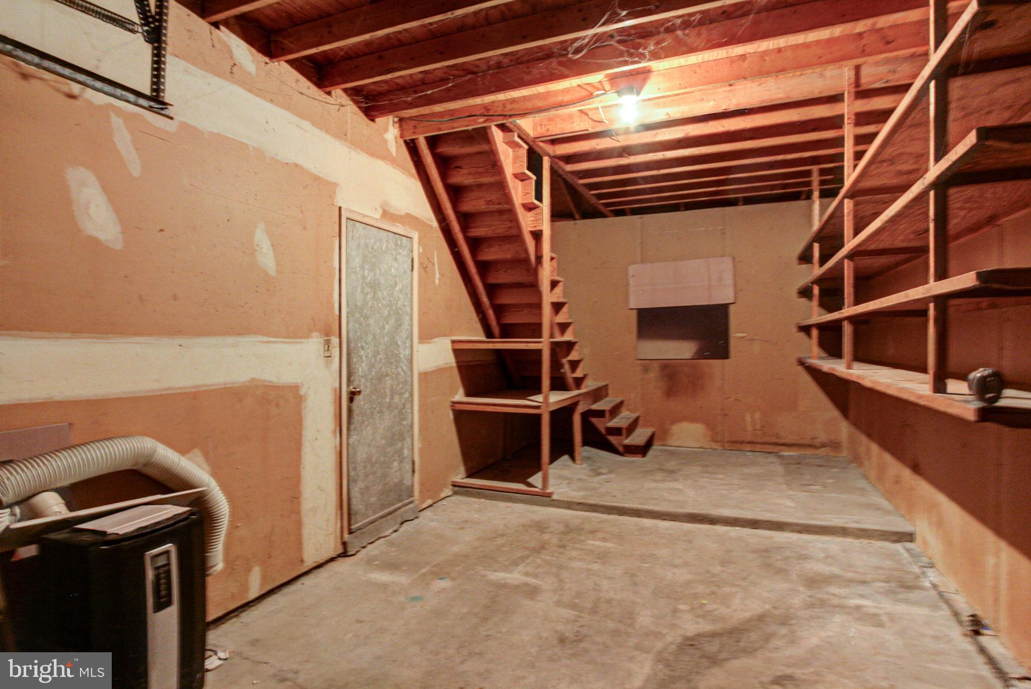 TOWER HILL - Residential