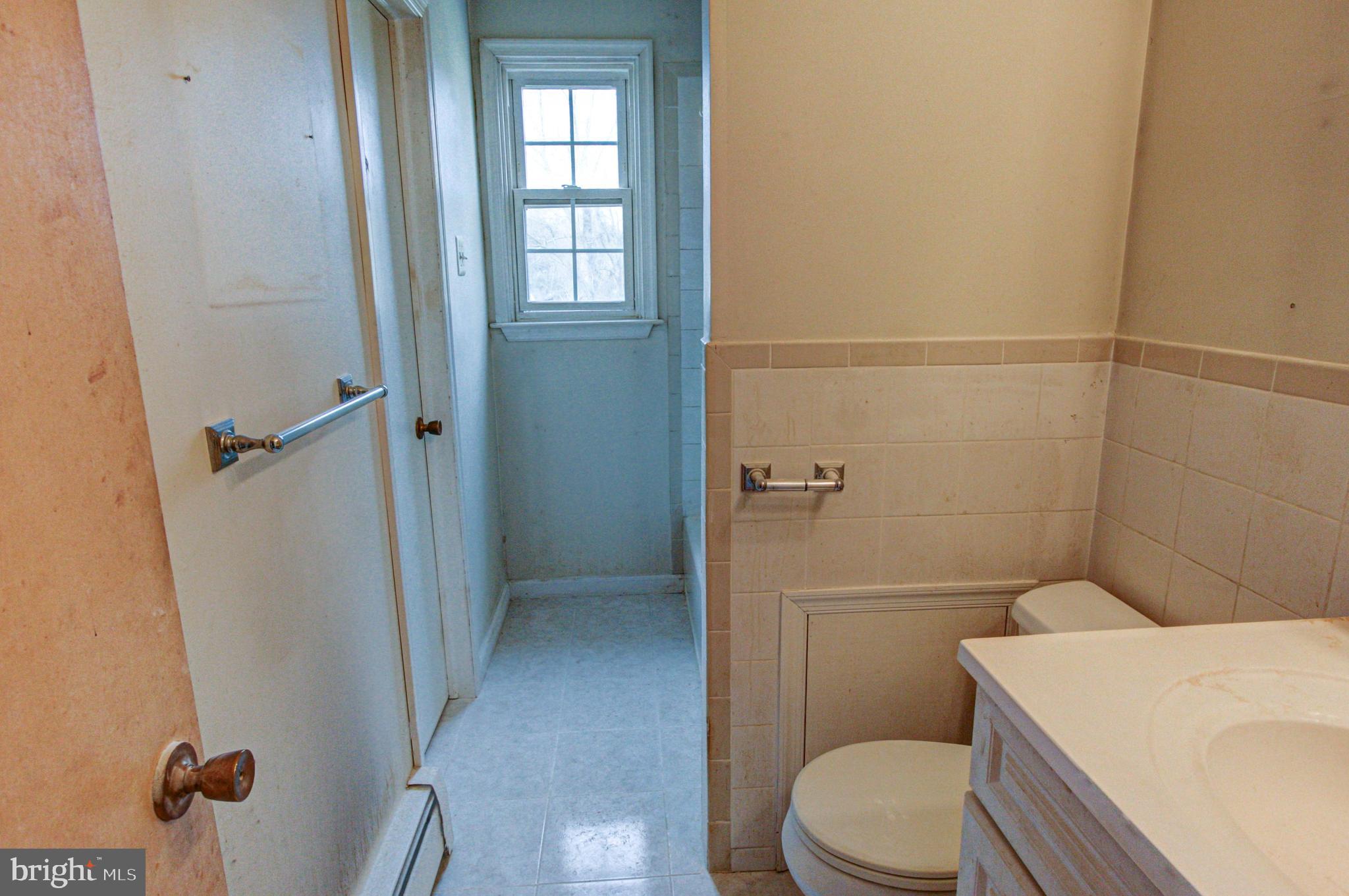 TOWER HILL - Residential