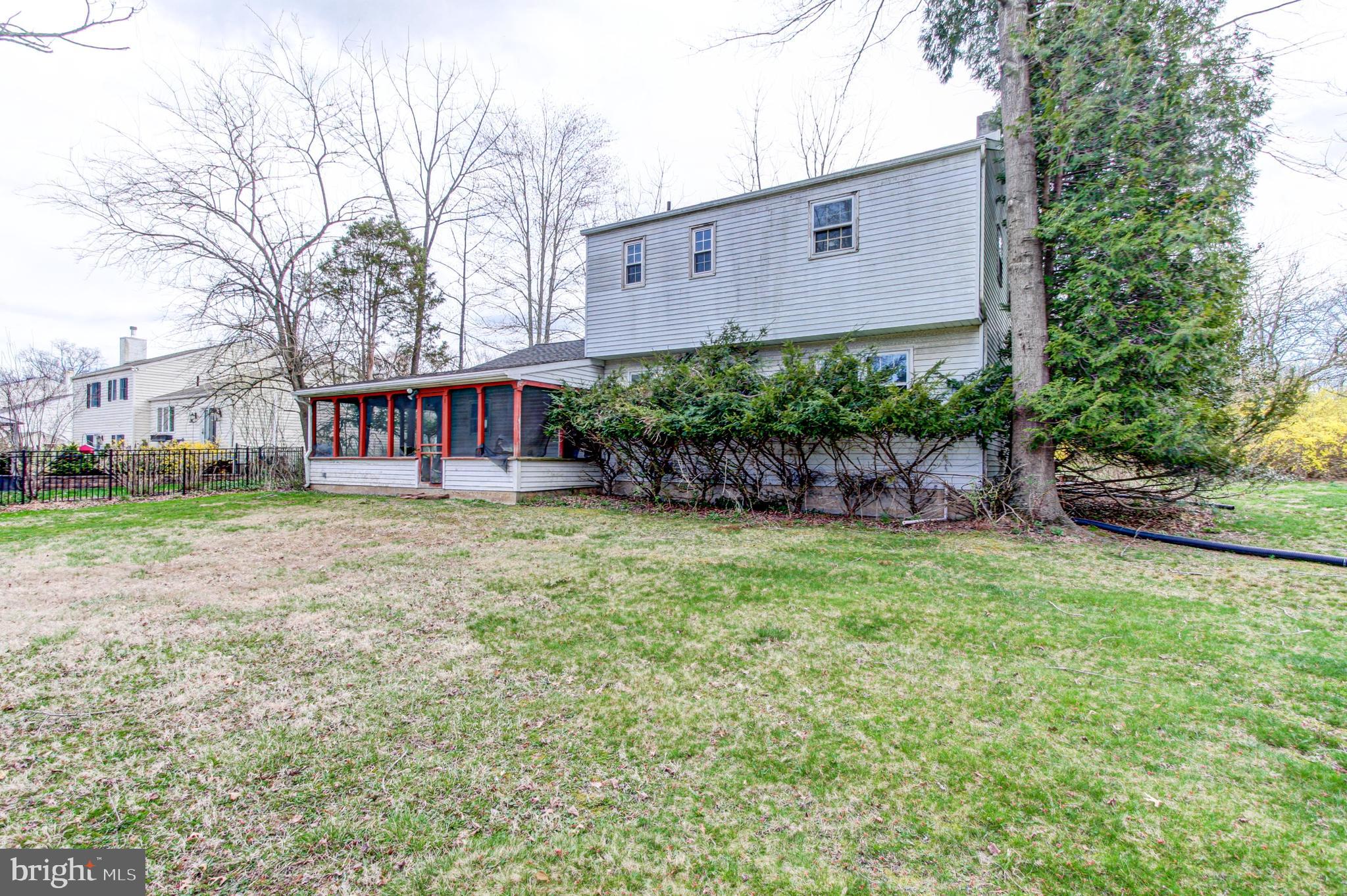 TOWER HILL - Residential