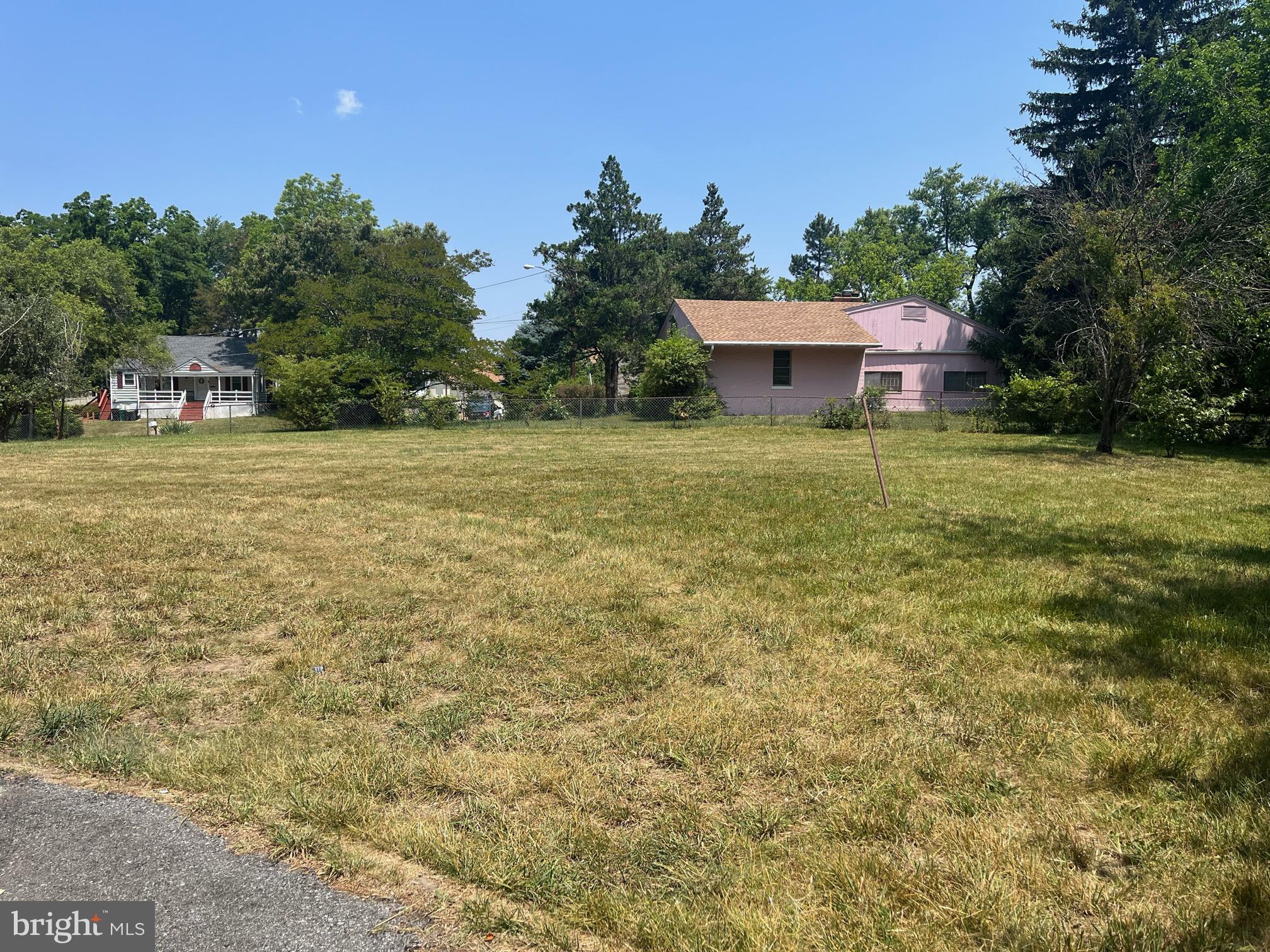 SUITLAND - Residential Lease