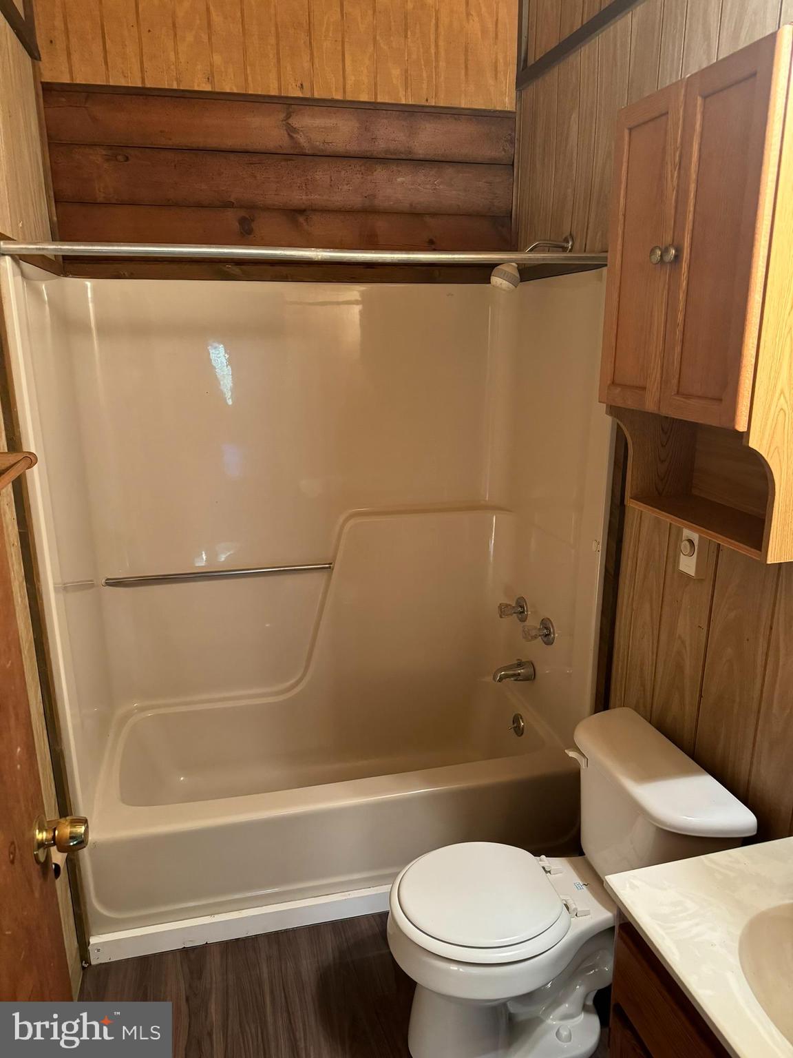 GLENGARY - Residential Lease