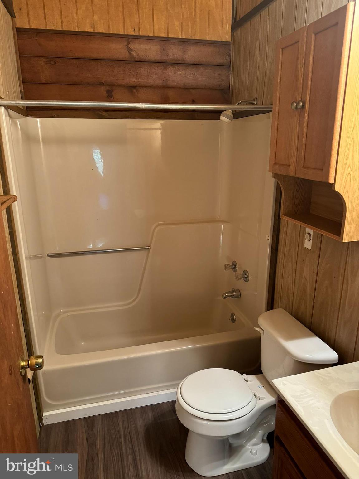 GLENGARY - Residential Lease