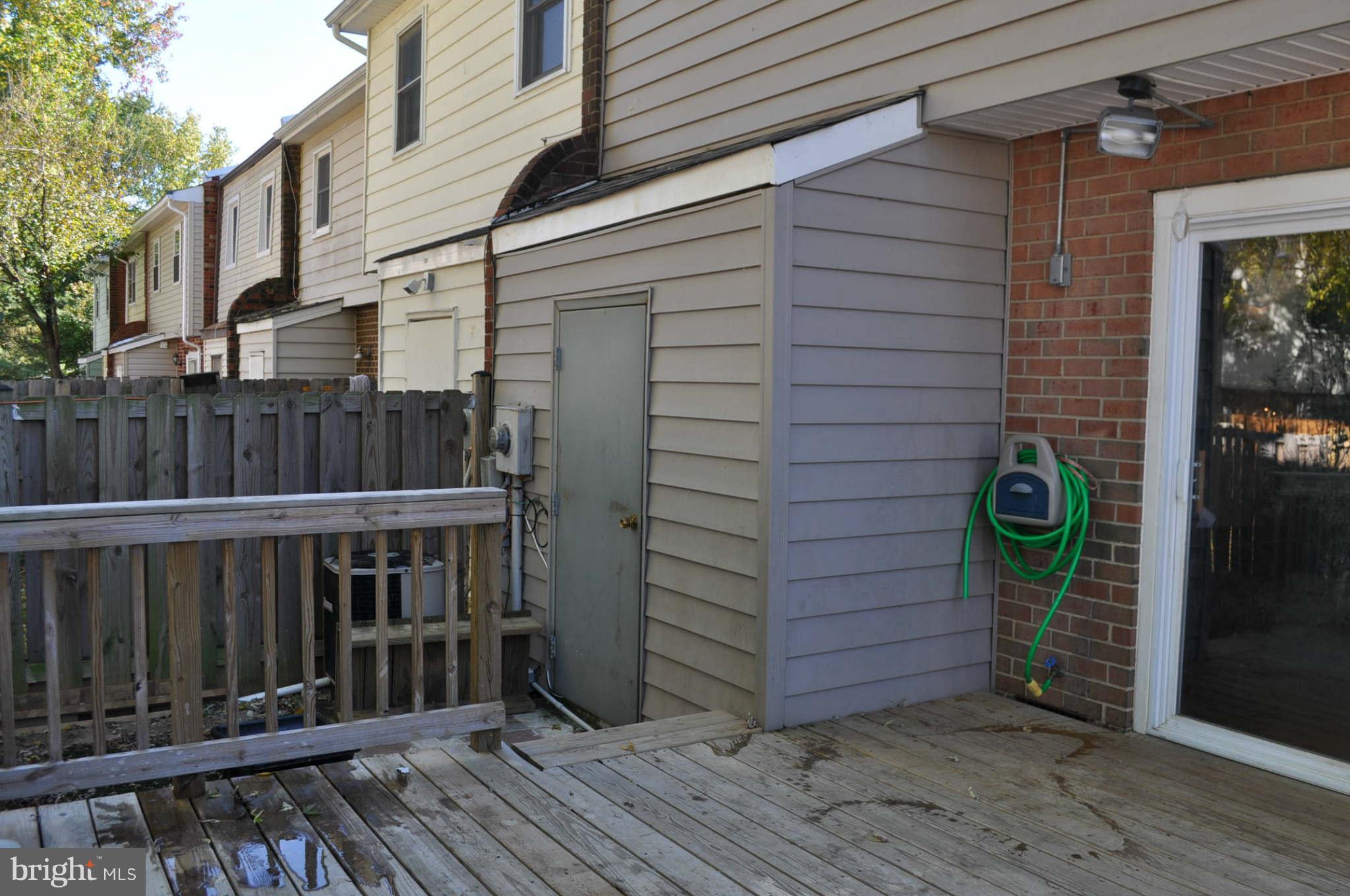 WILLIAMSTOWN - Residential