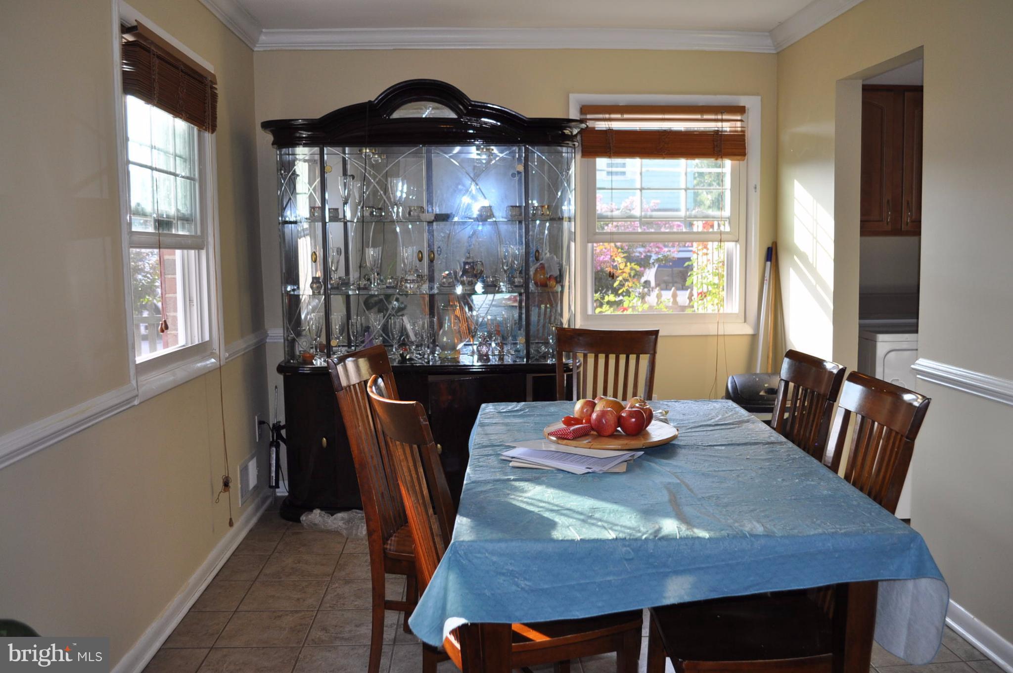 WILLIAMSTOWN - Residential