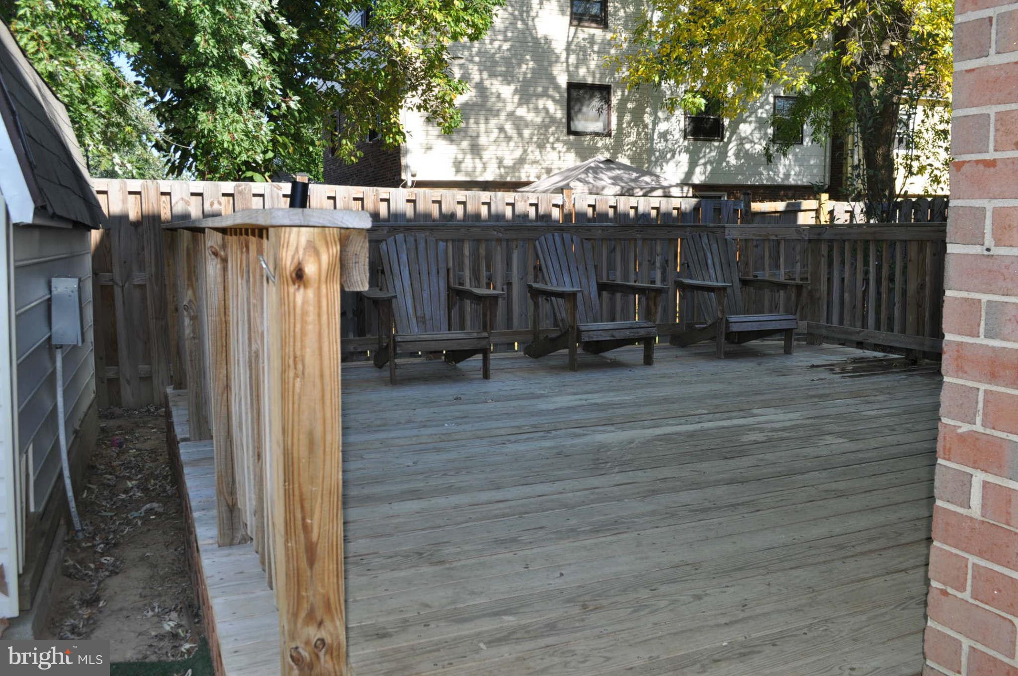 WILLIAMSTOWN - Residential